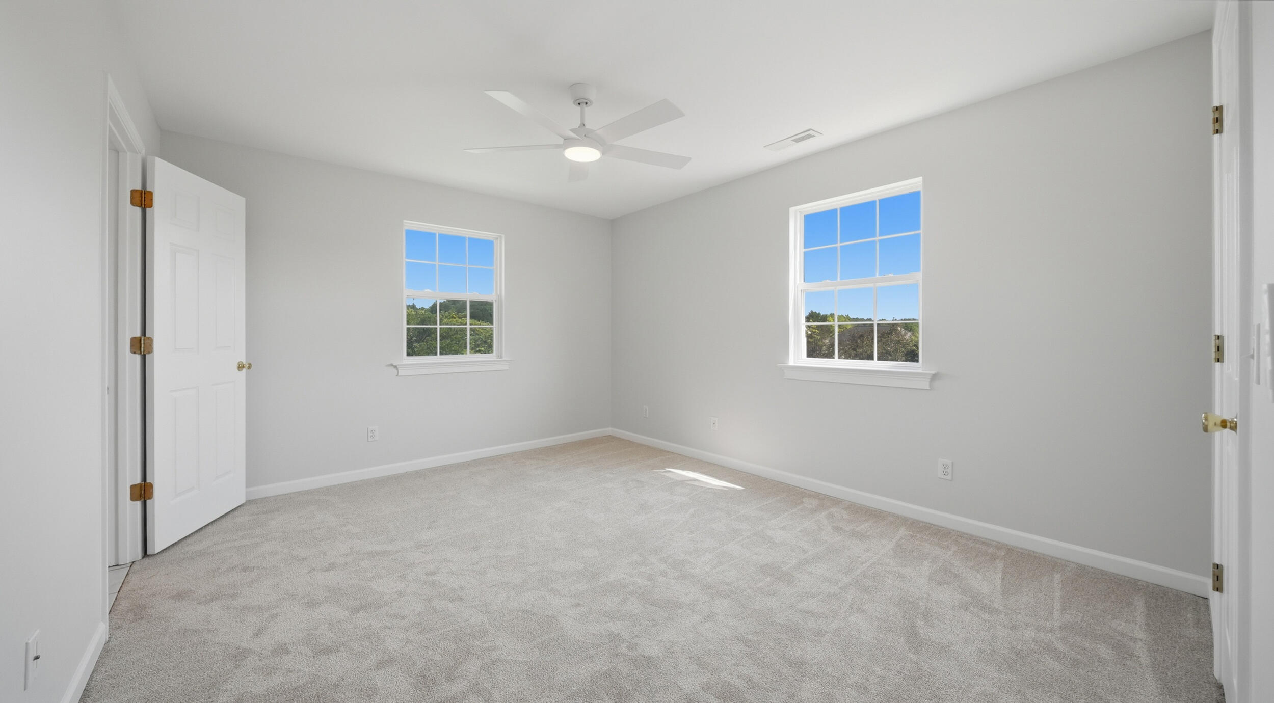 168 Windermere Lane NE