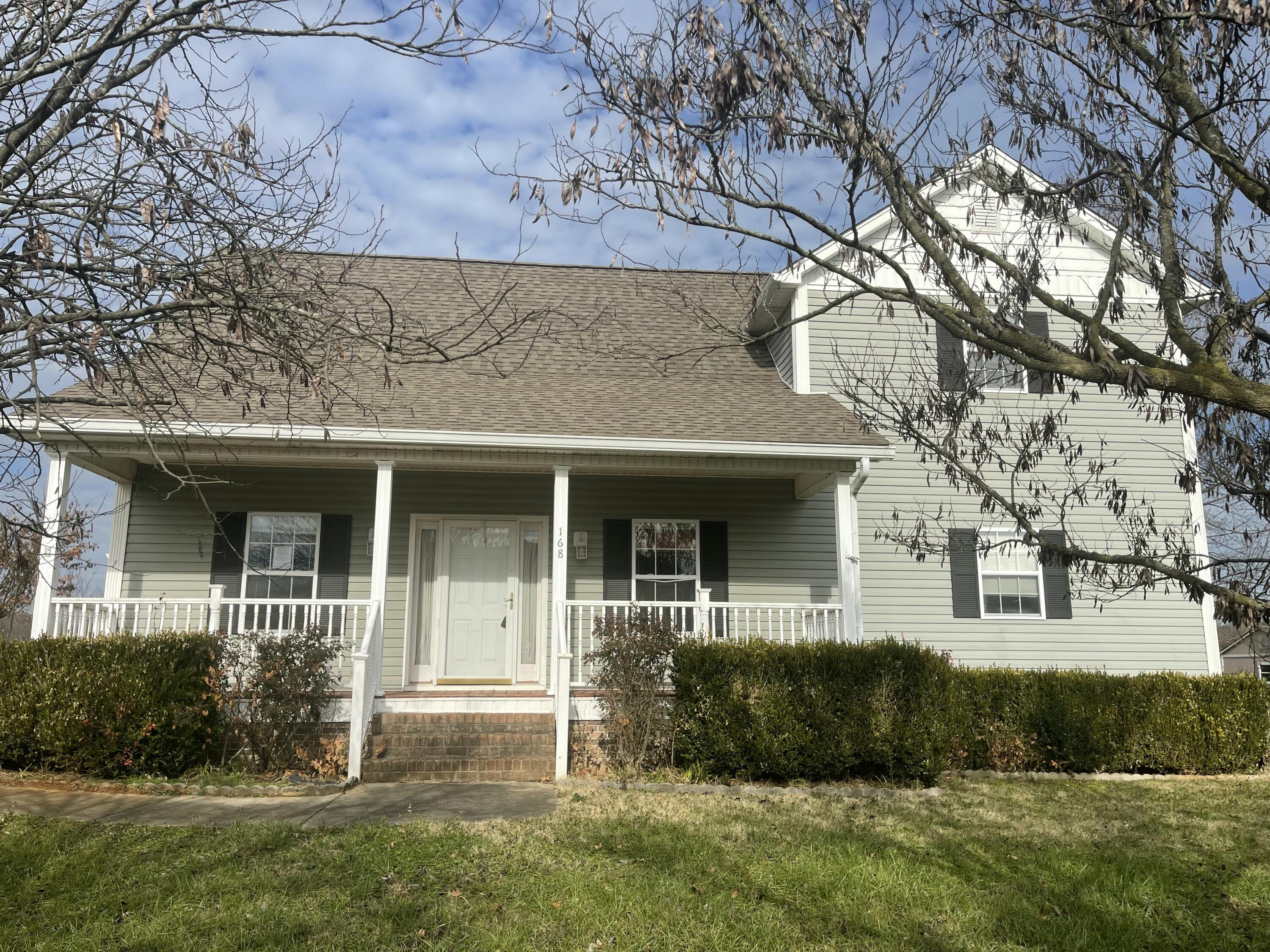 168 Windermere Lane NE