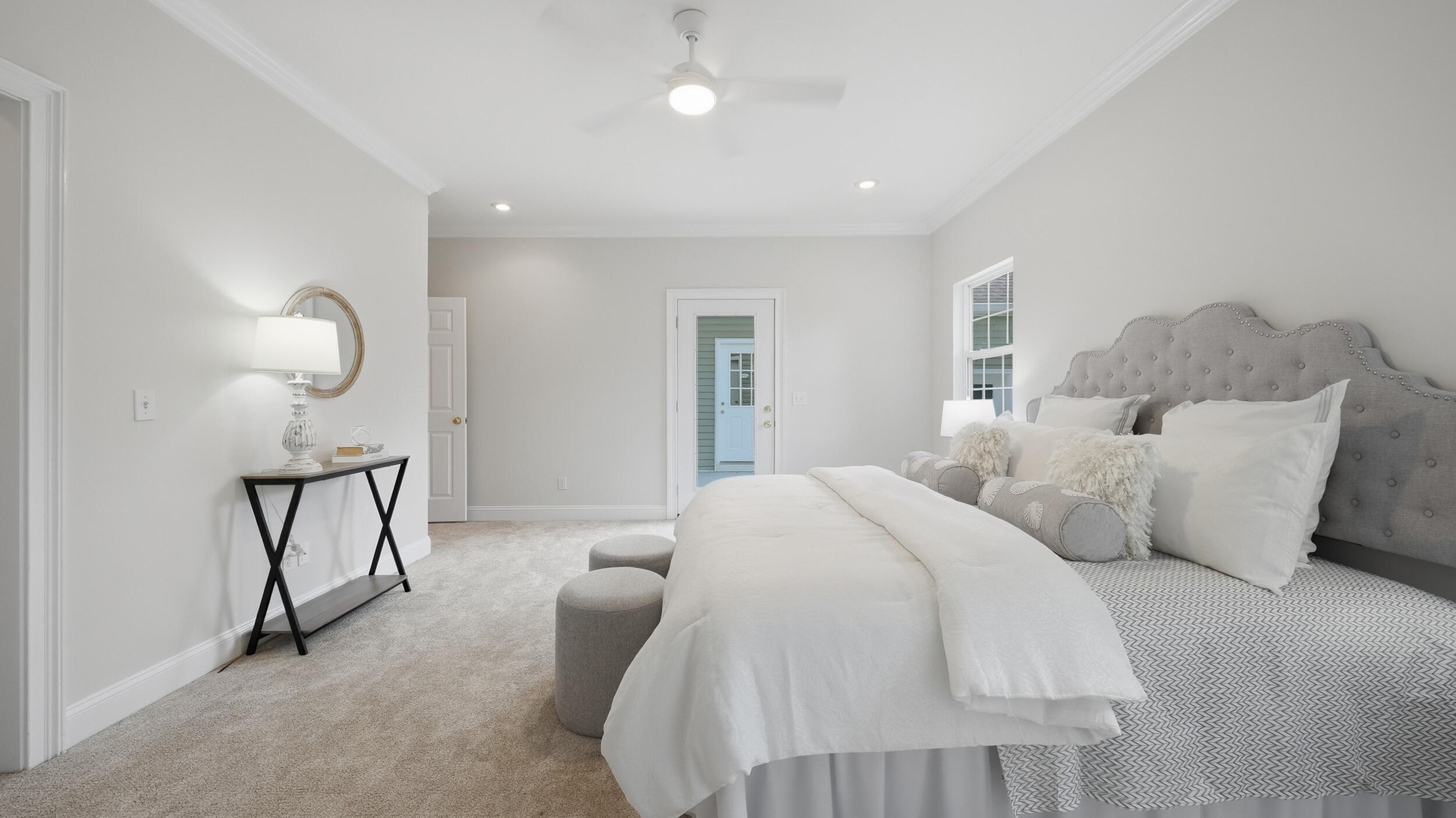 168 Windermere Lane NE