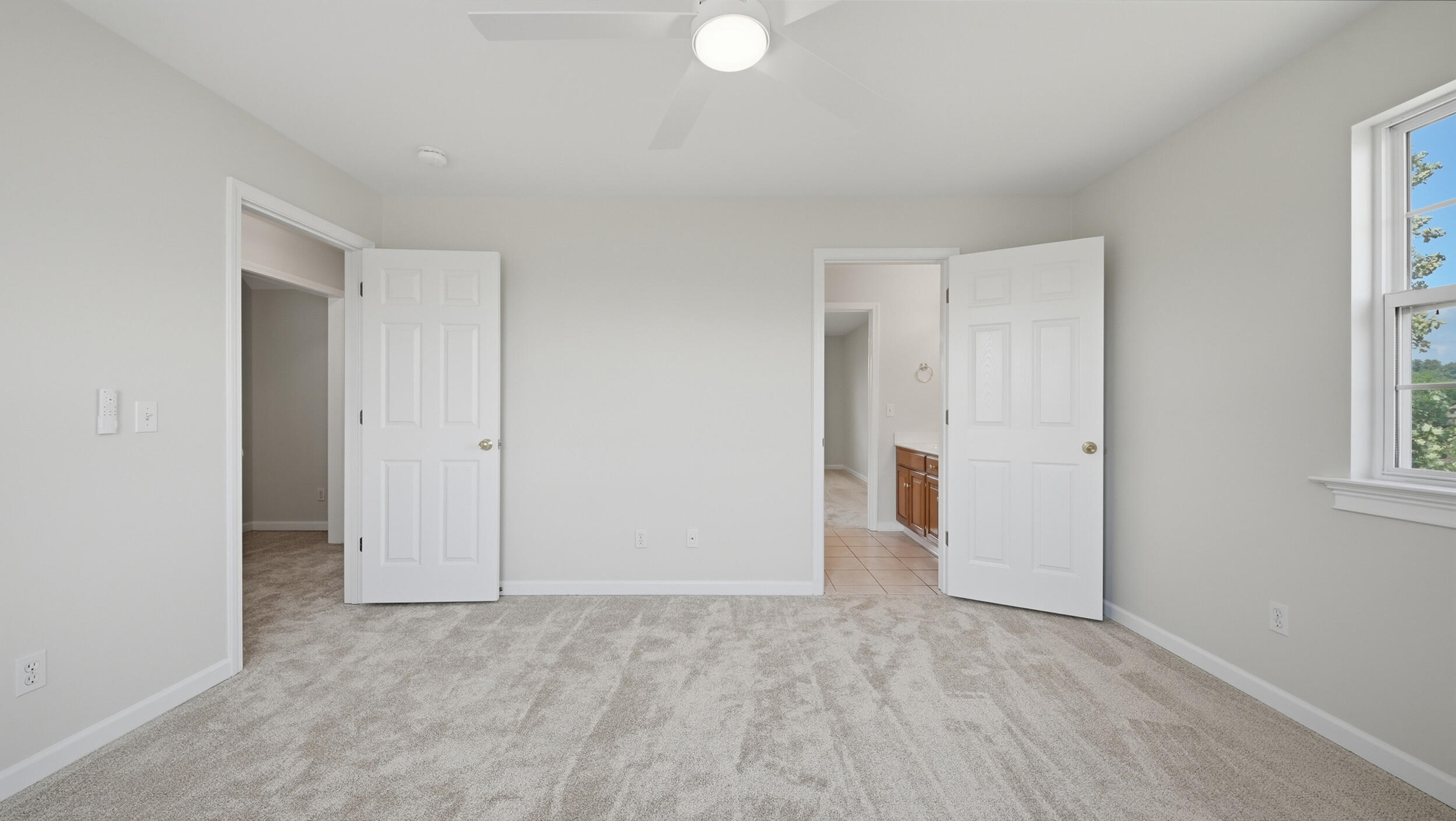 168 Windermere Lane NE