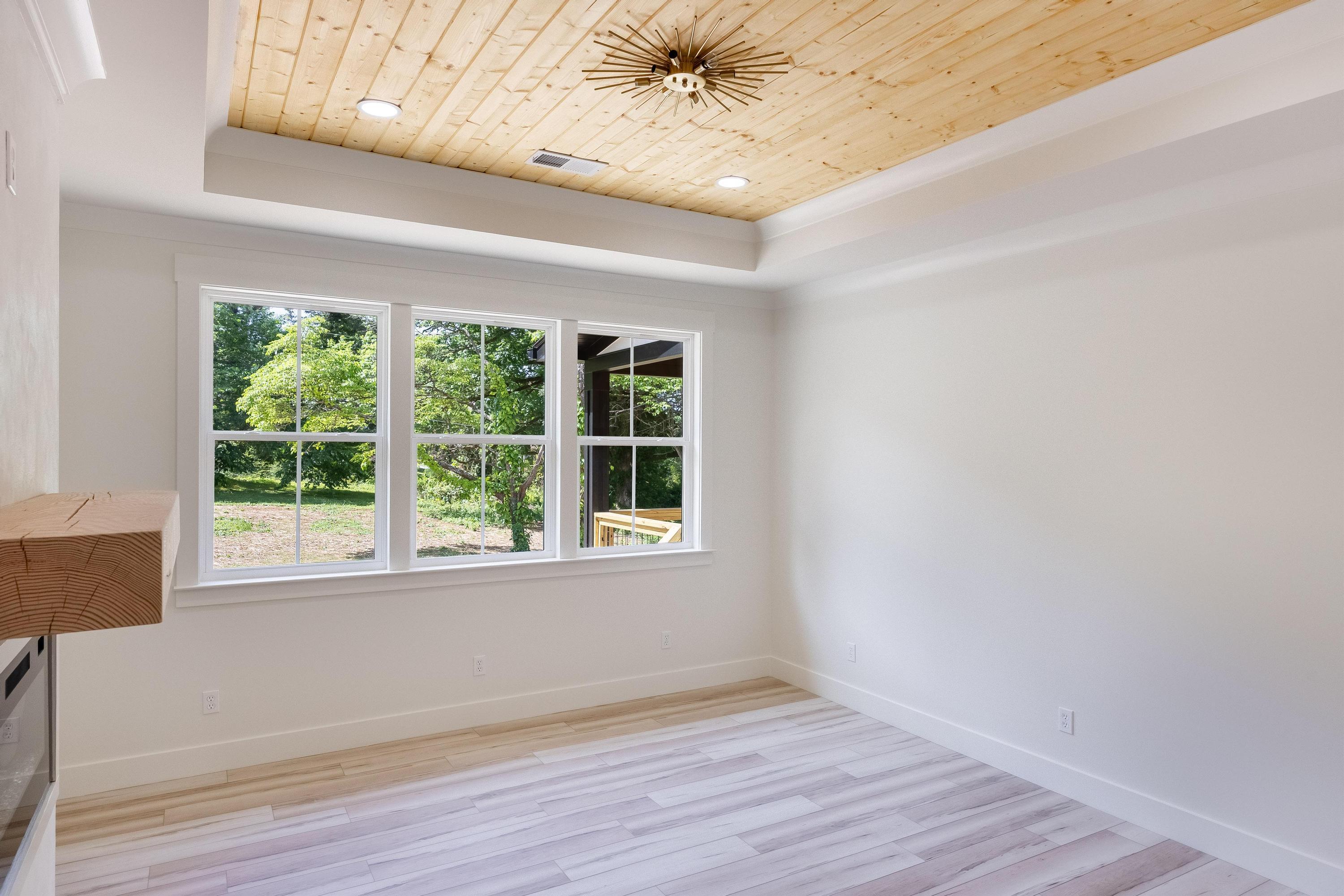 1706 Ray Jo Circle