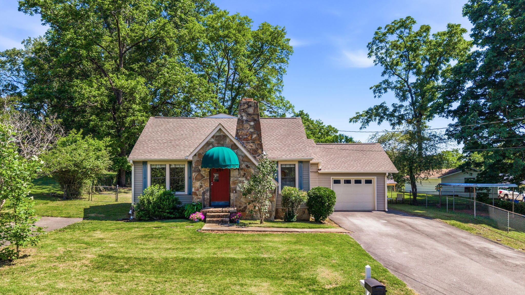 201 Cline Street