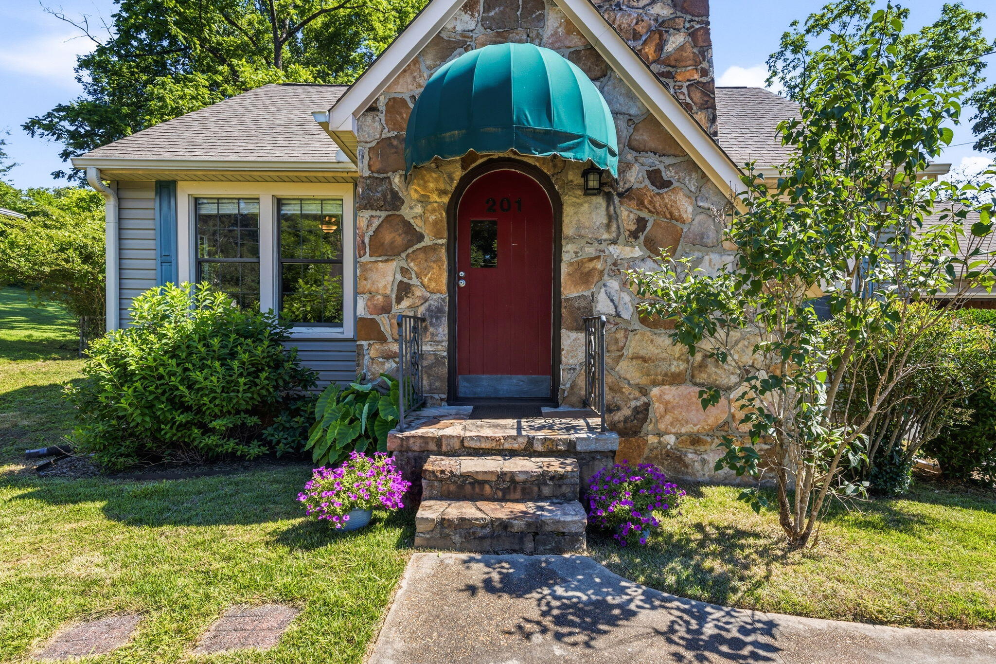 201 Cline Street