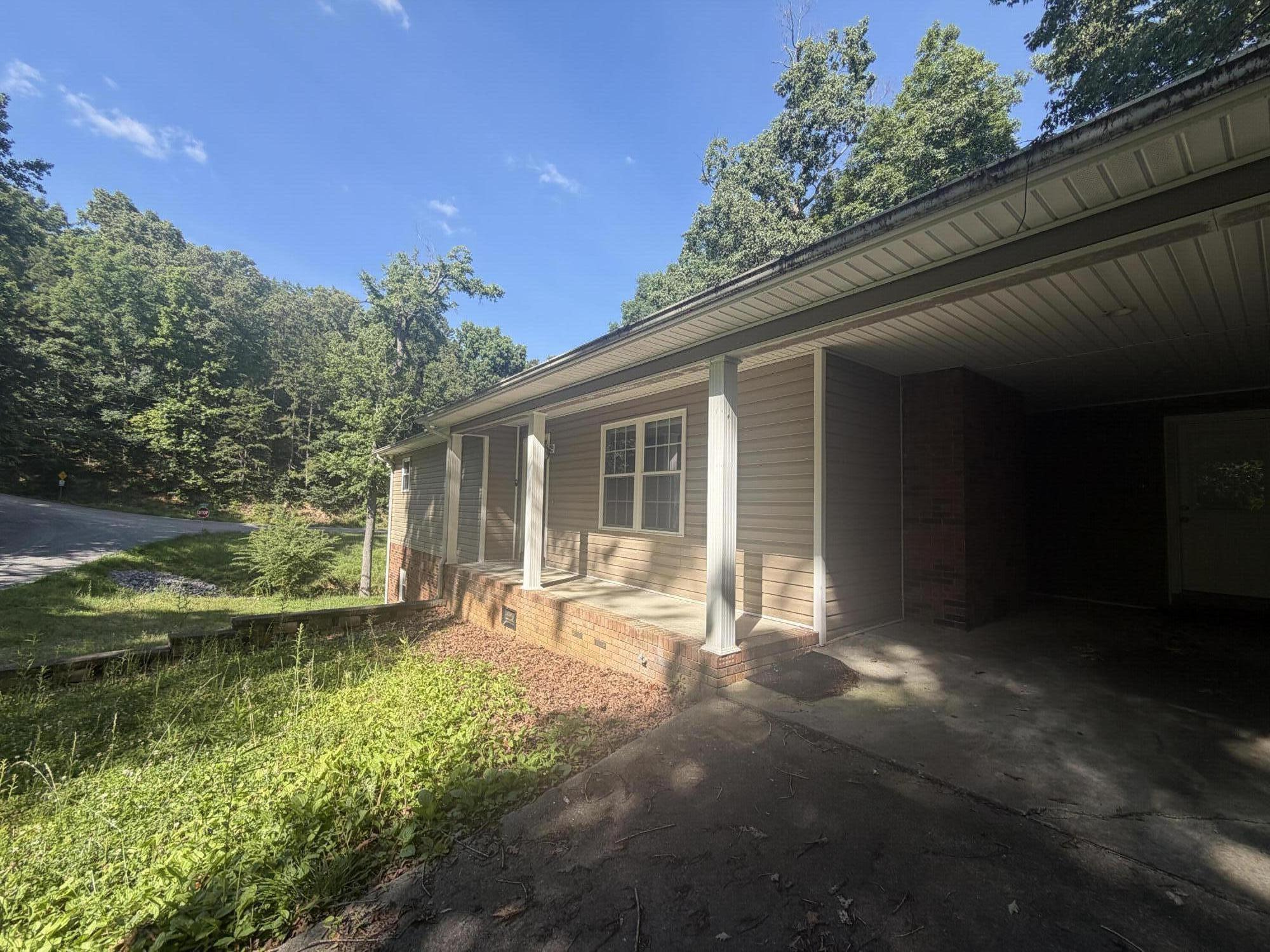 106 Briarwood Drive