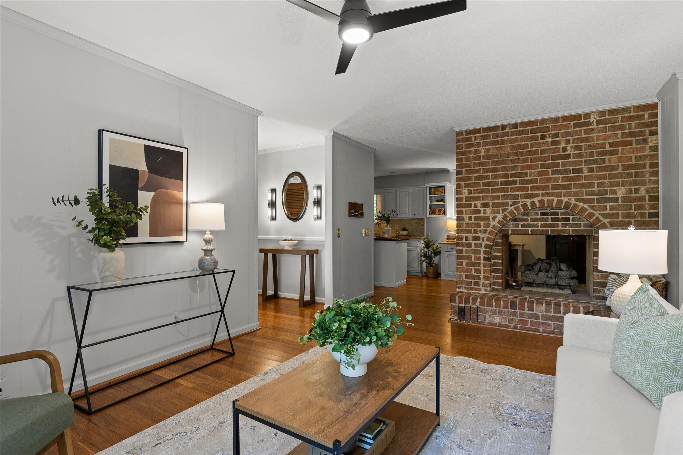 135 Palisades Drive