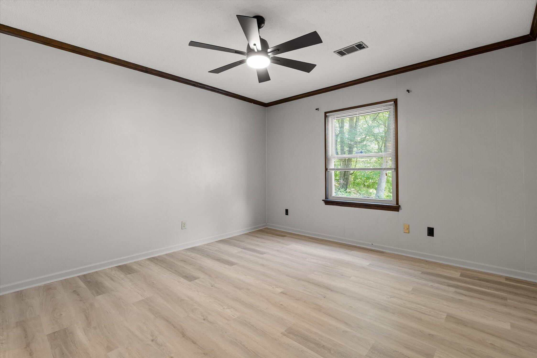 135 Palisades Drive