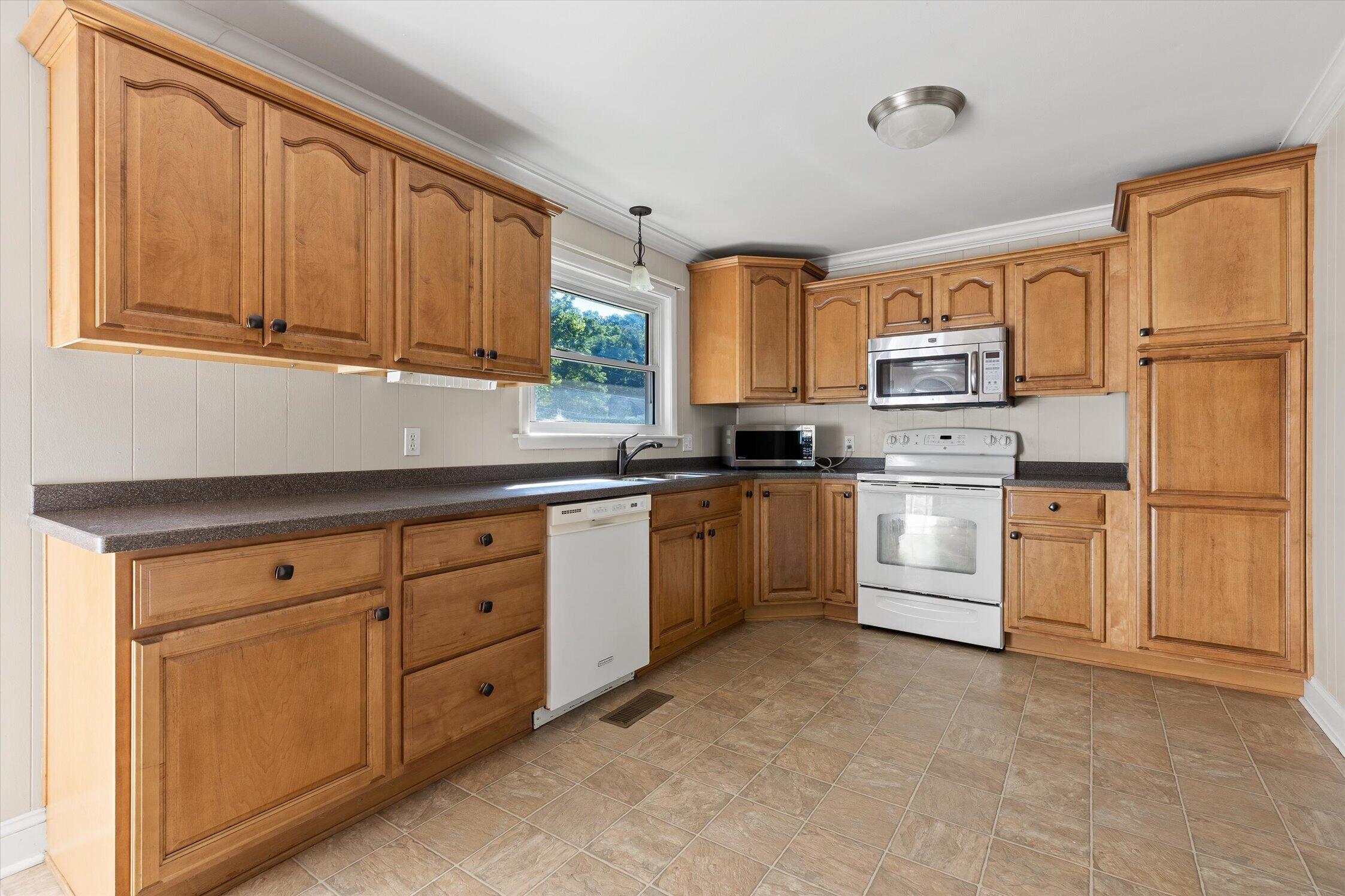 311 Browntown Road