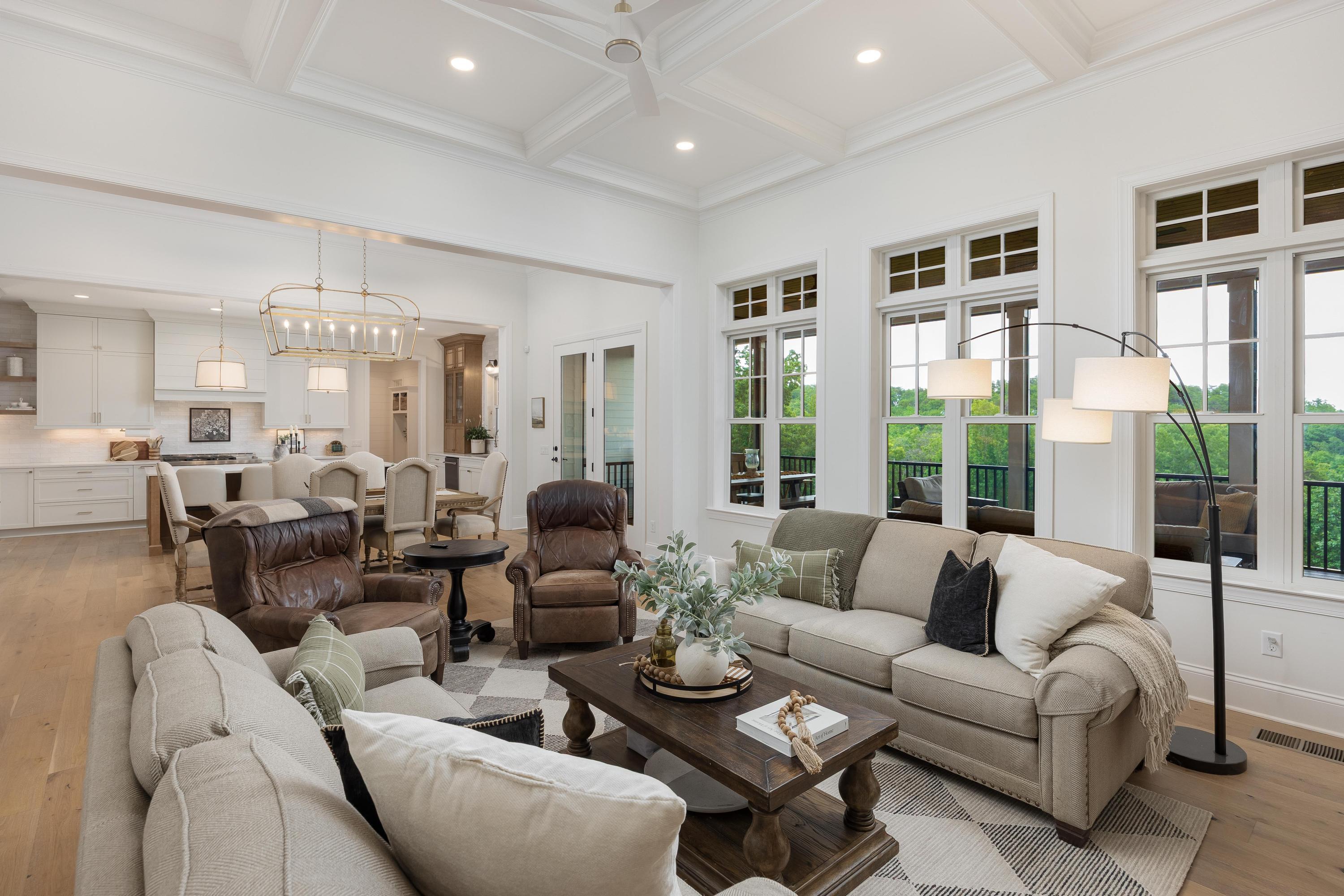 2214 Horizons View Drive