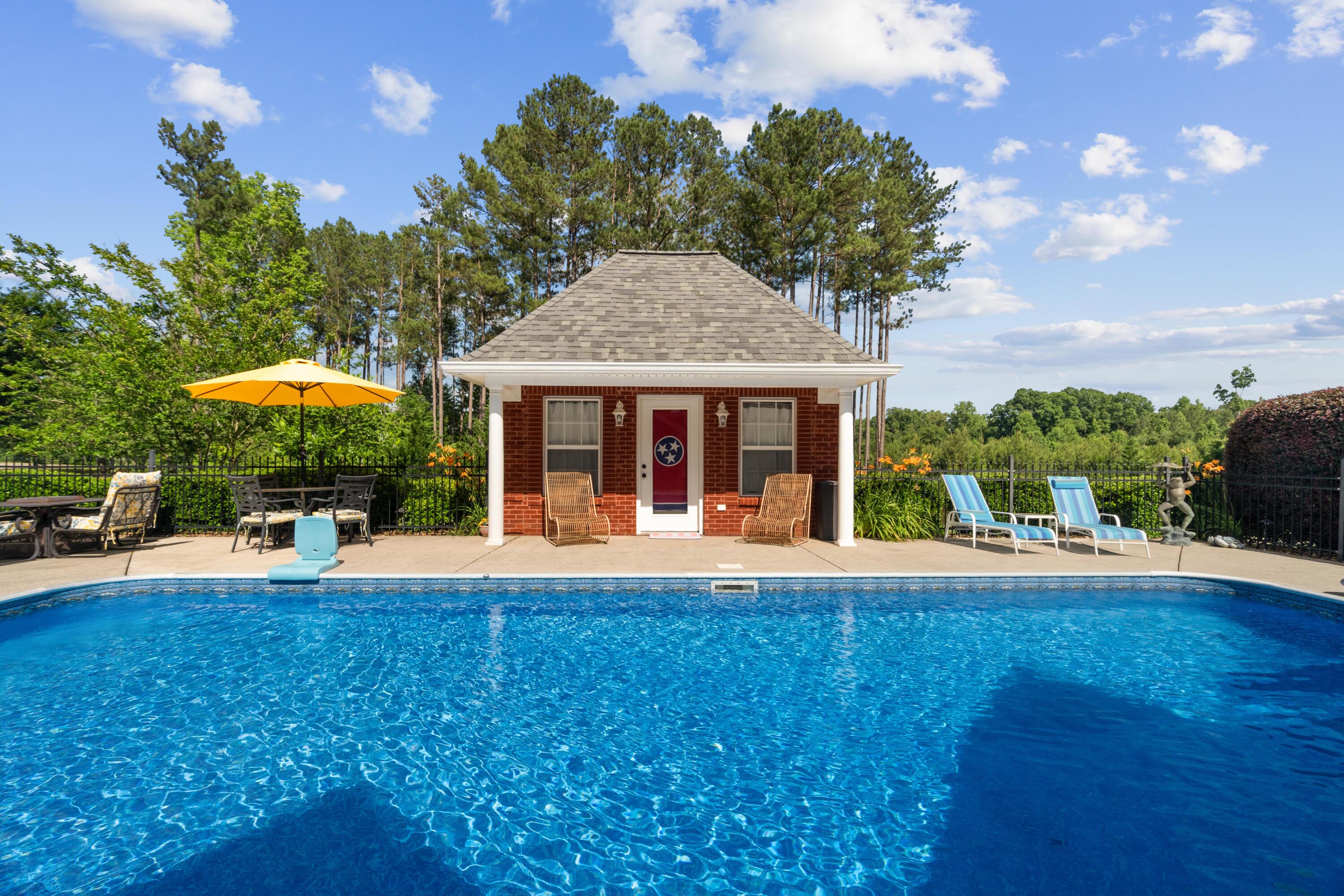 411 Thompson Hill Road