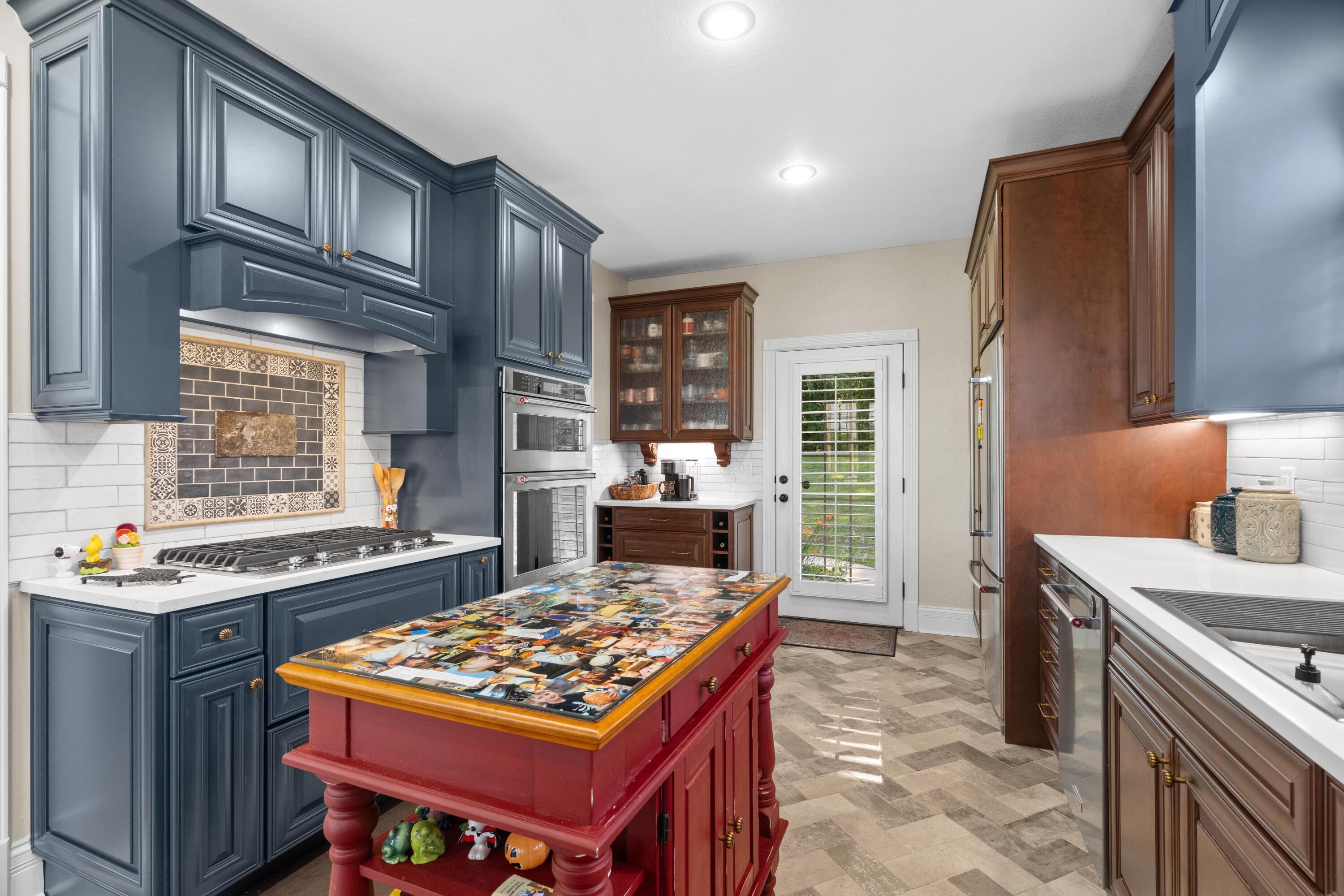 411 Thompson Hill Road