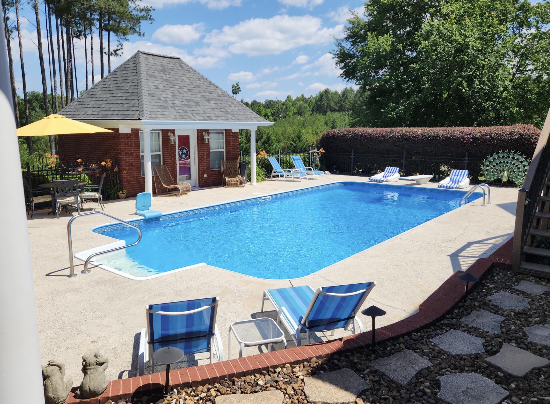 411 Thompson Hill Road