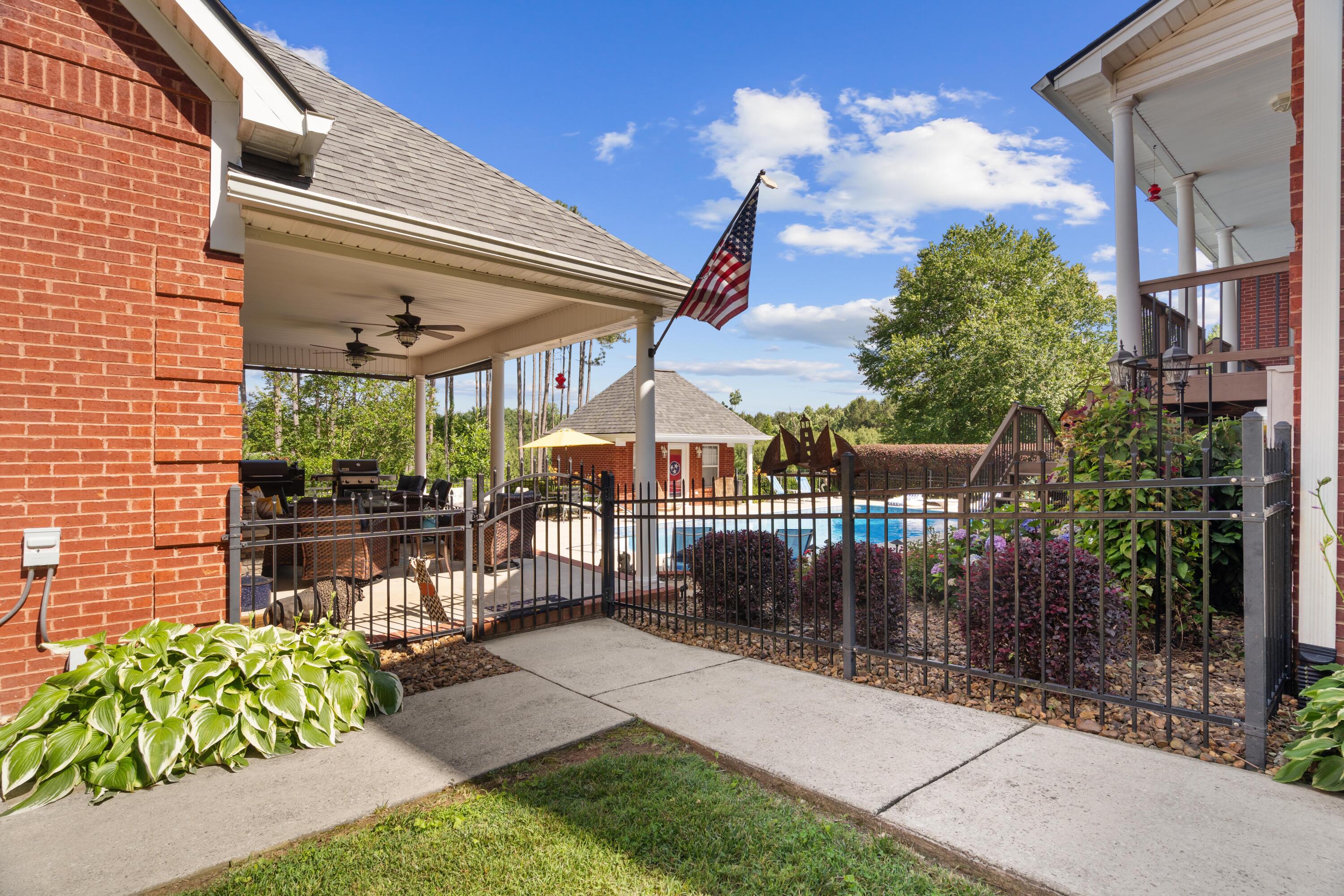 411 Thompson Hill Road