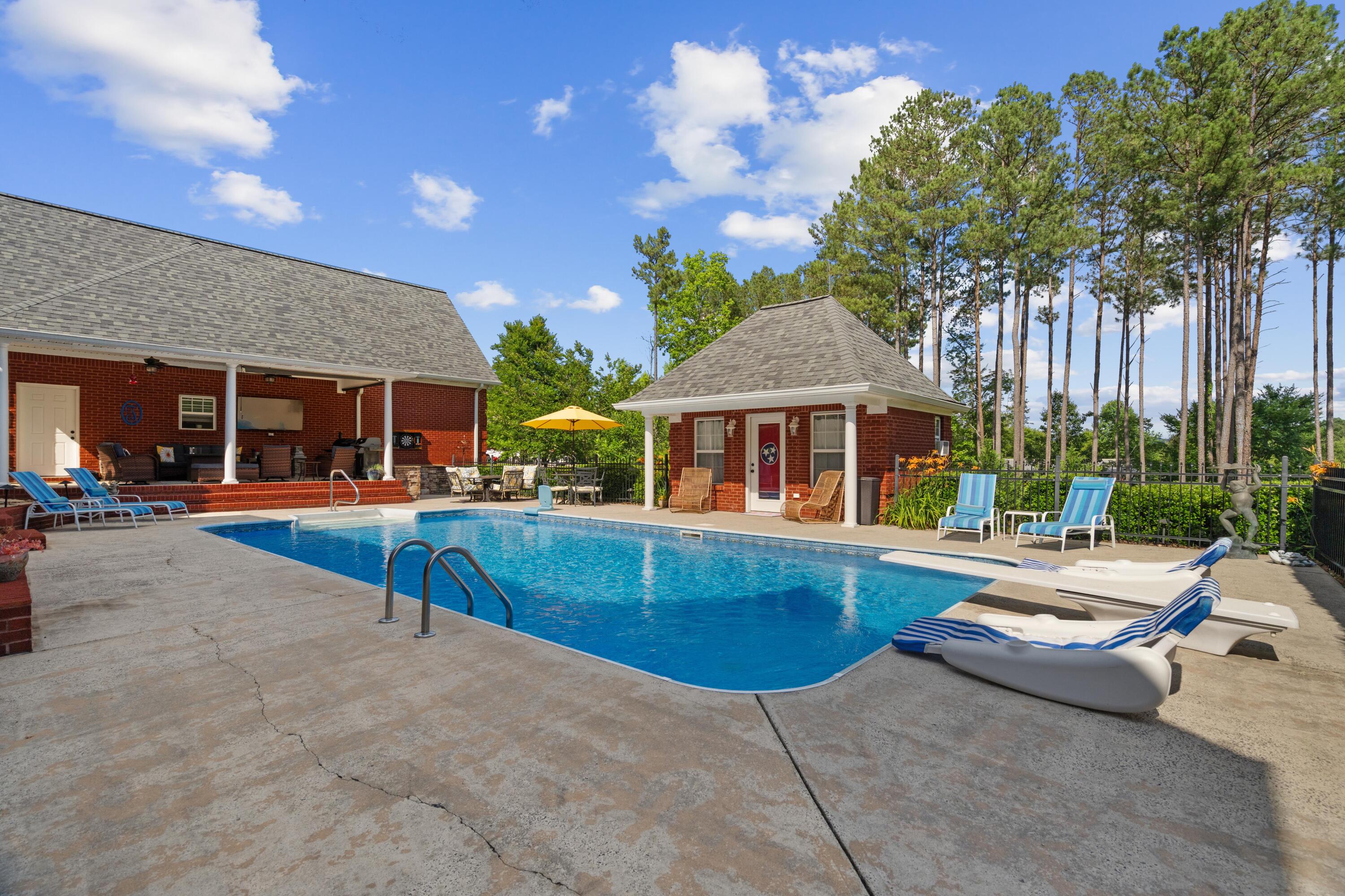 411 Thompson Hill Road