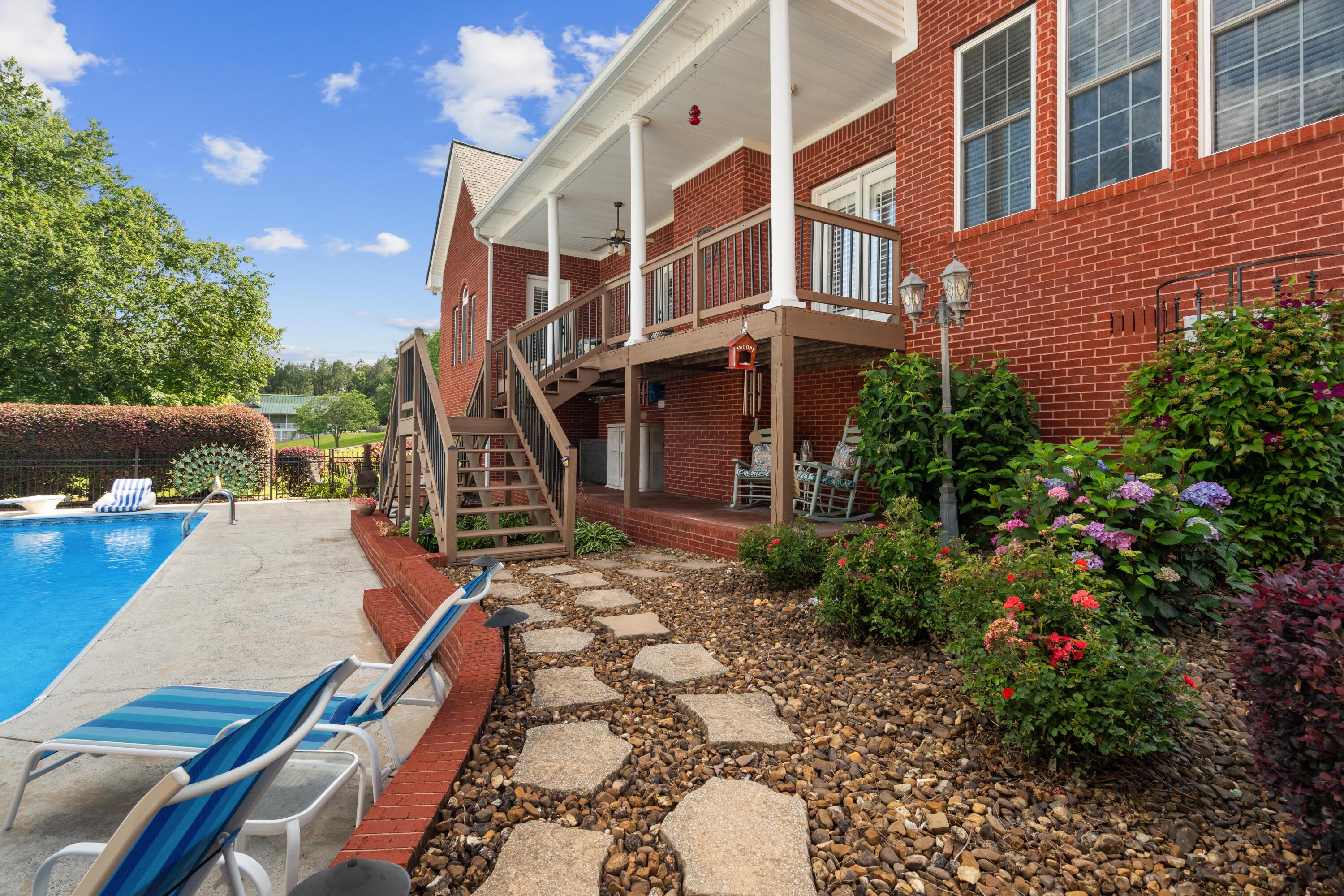 411 Thompson Hill Road