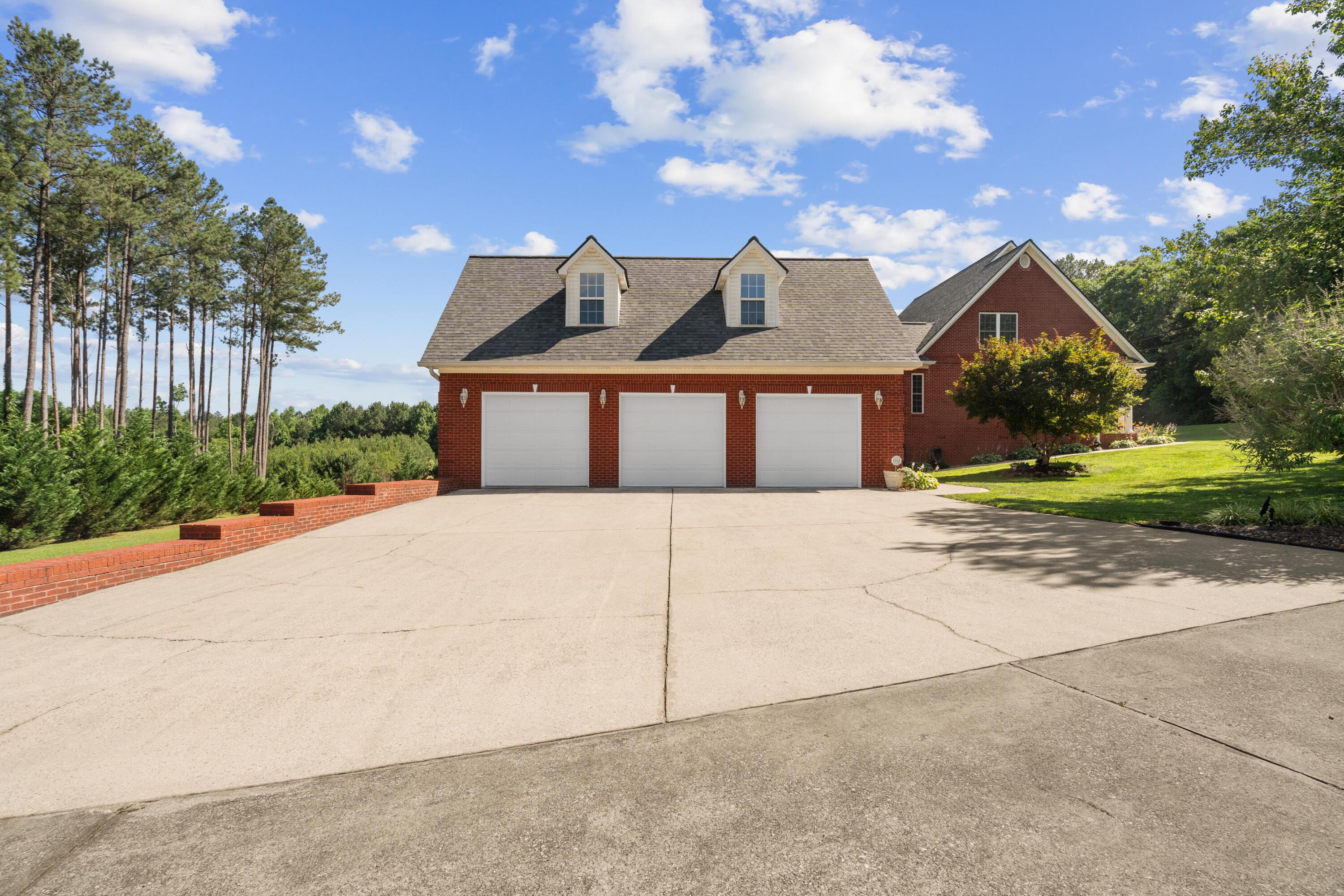 411 Thompson Hill Road
