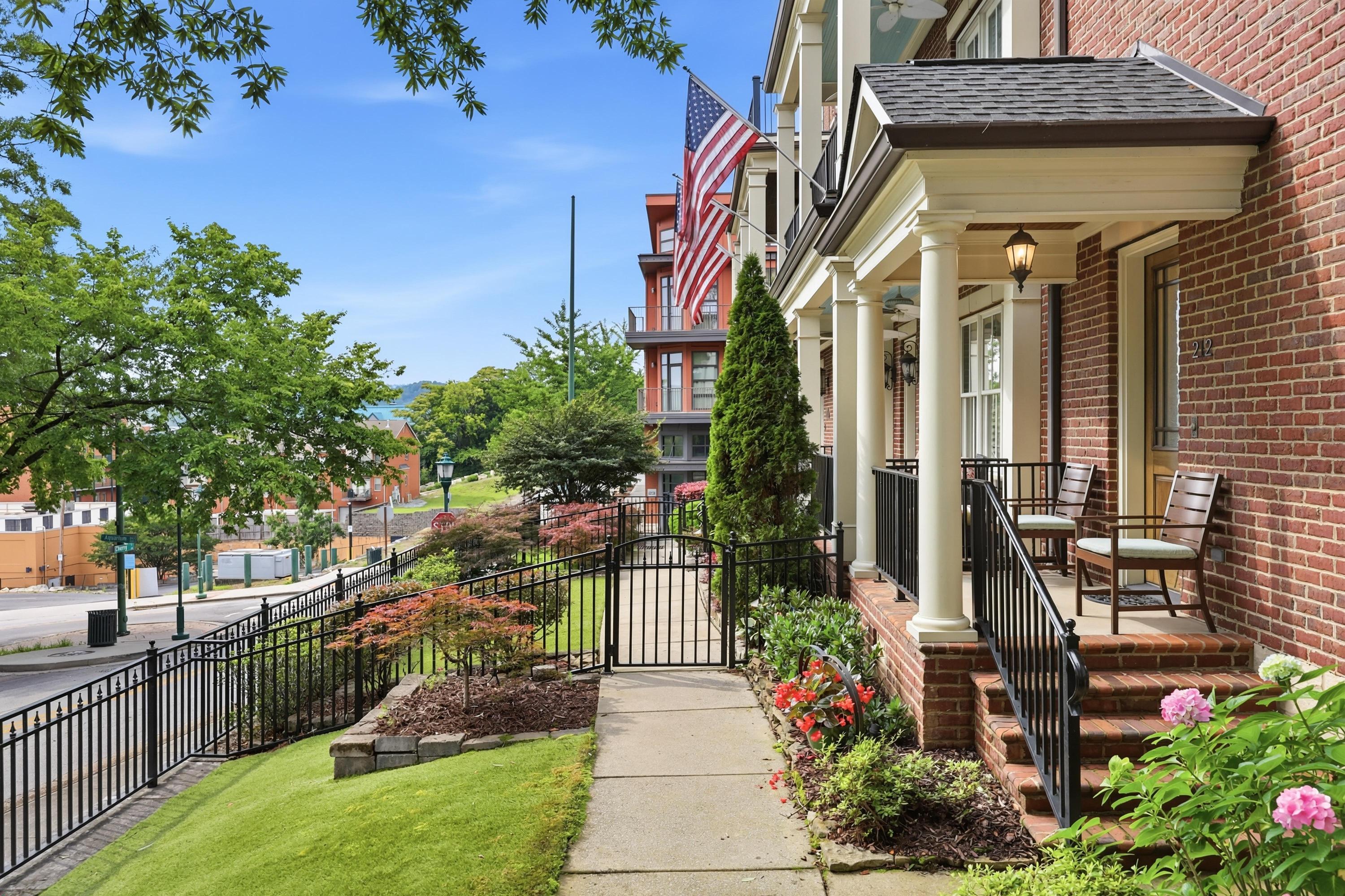 212 Cherry Street