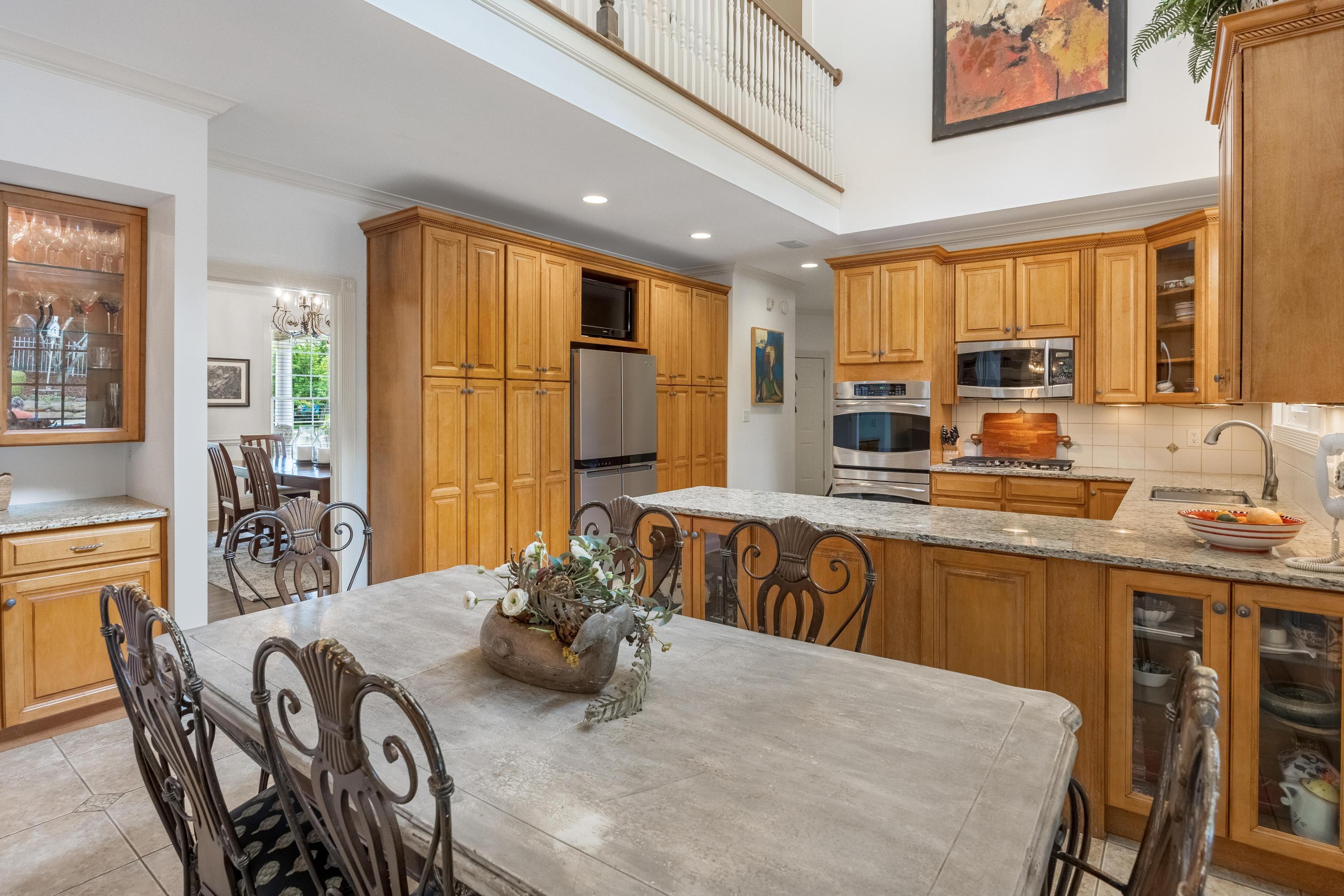 9545 Windrose Circle