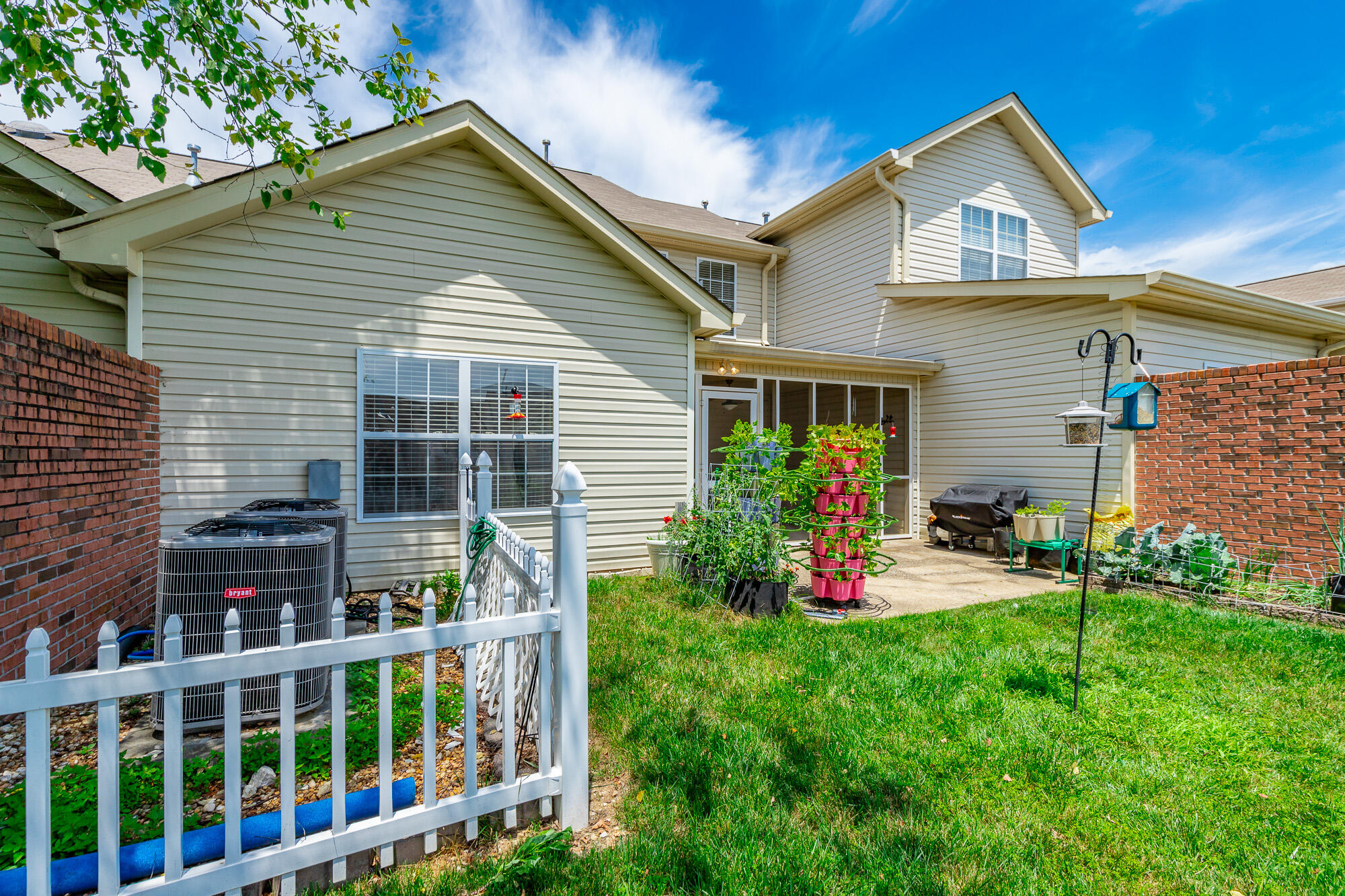 2414 Columbine Trail