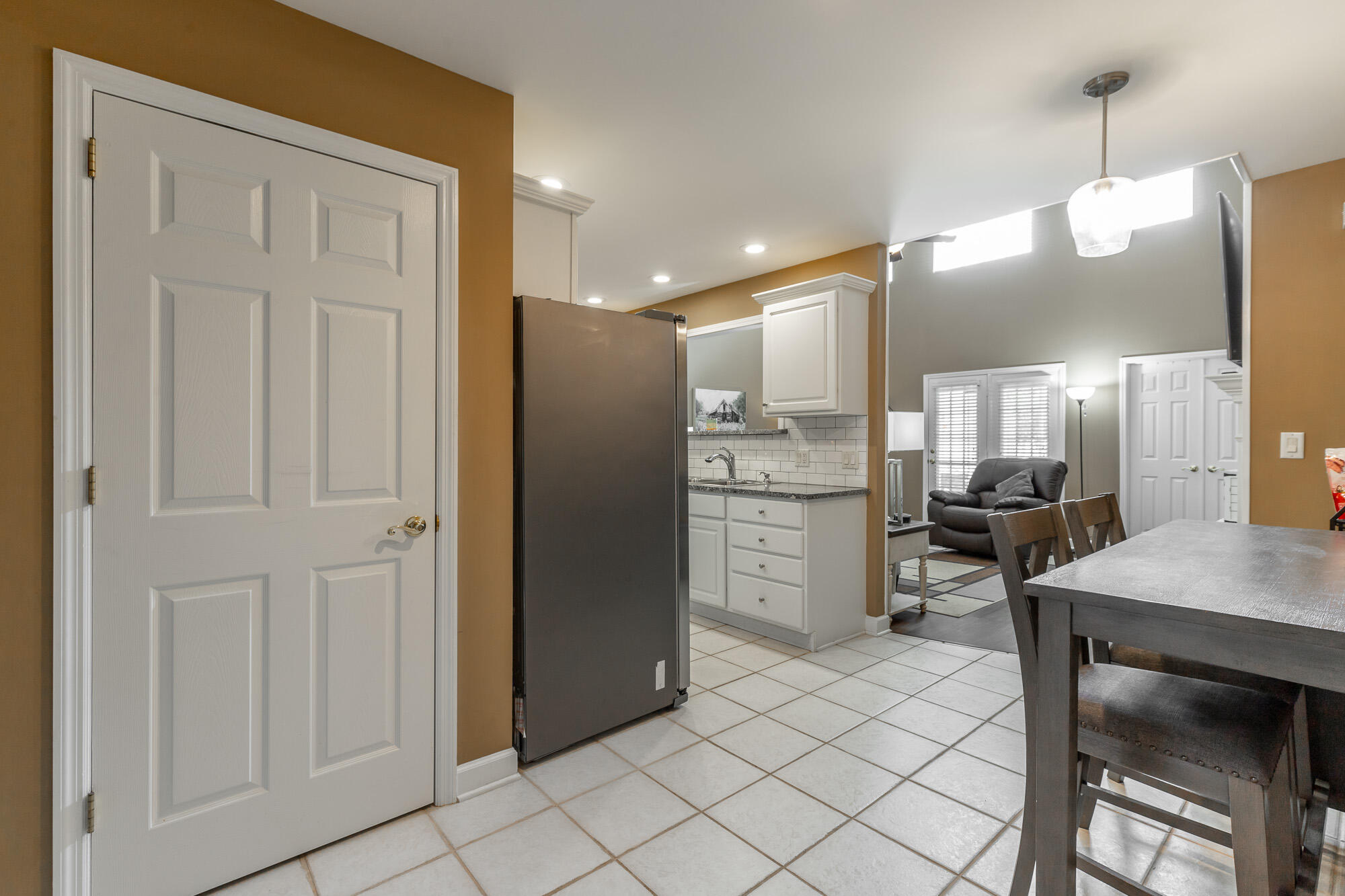 2414 Columbine Trail