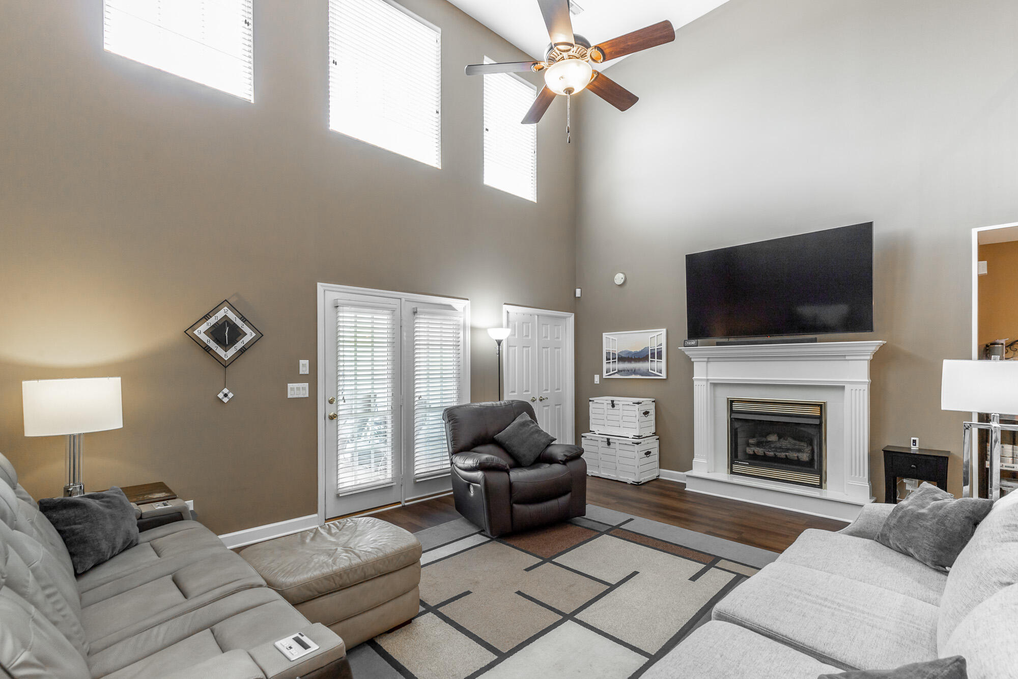 2414 Columbine Trail