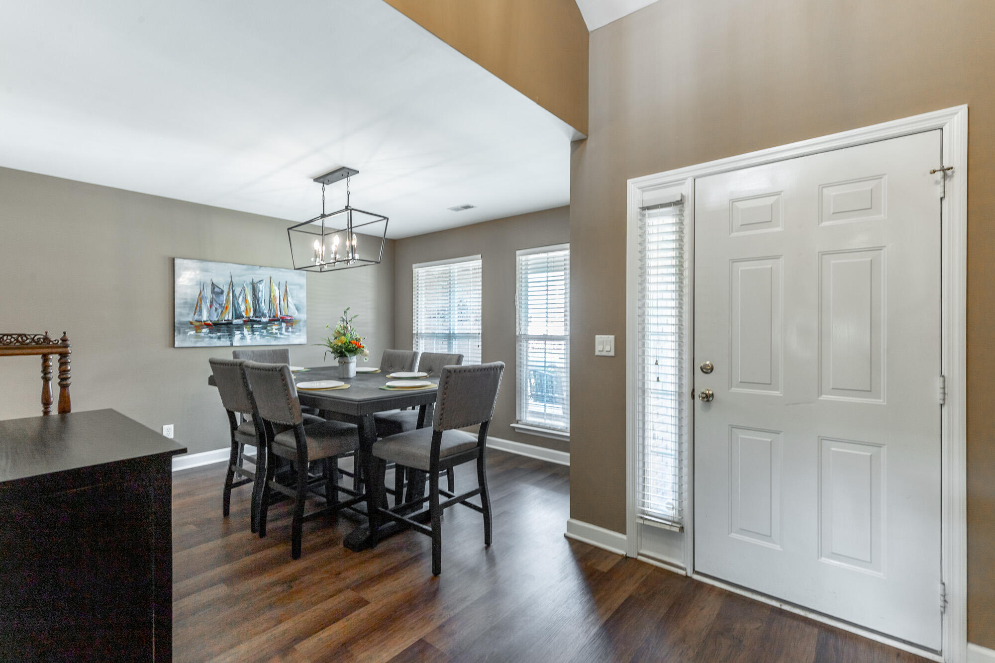2414 Columbine Trail