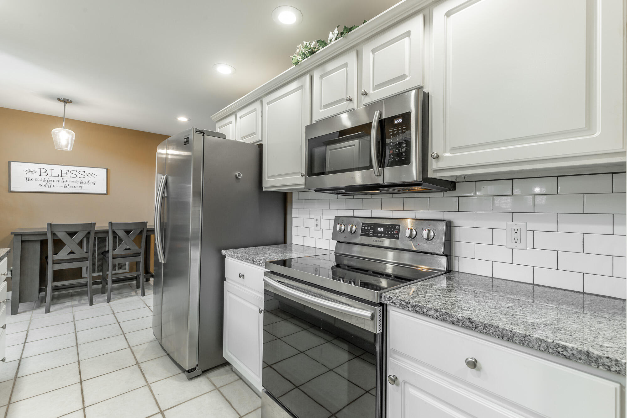 2414 Columbine Trail