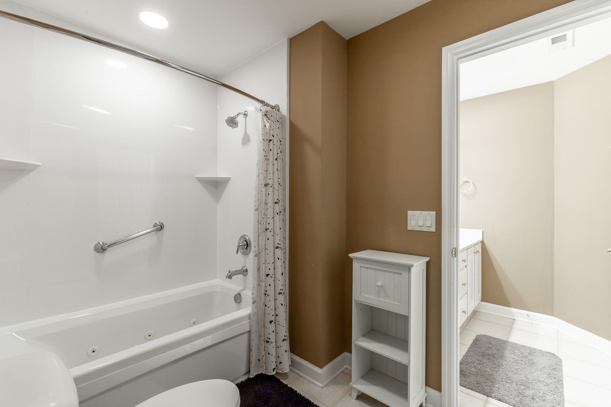 2414 Columbine Trail