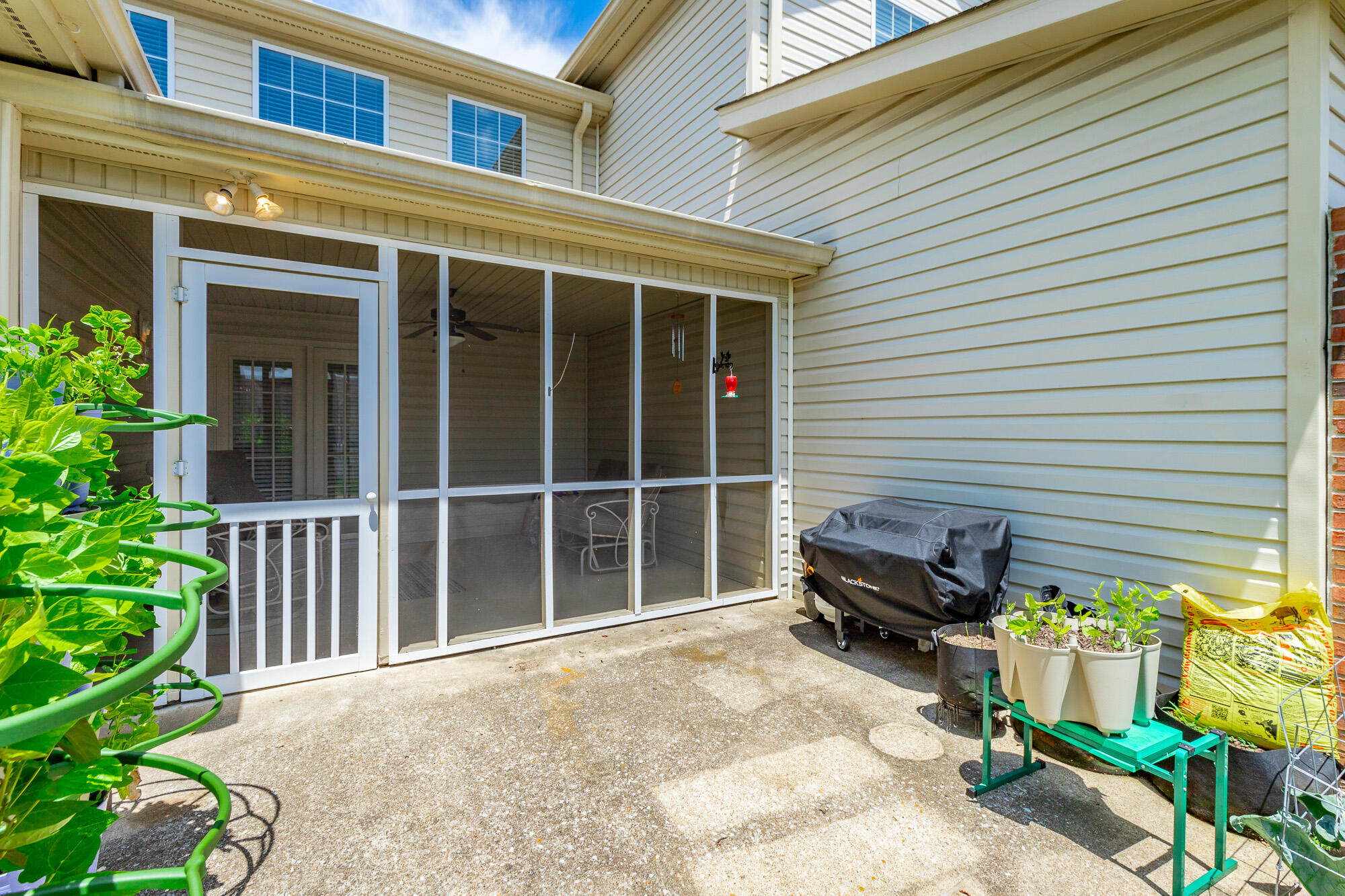 2414 Columbine Trail