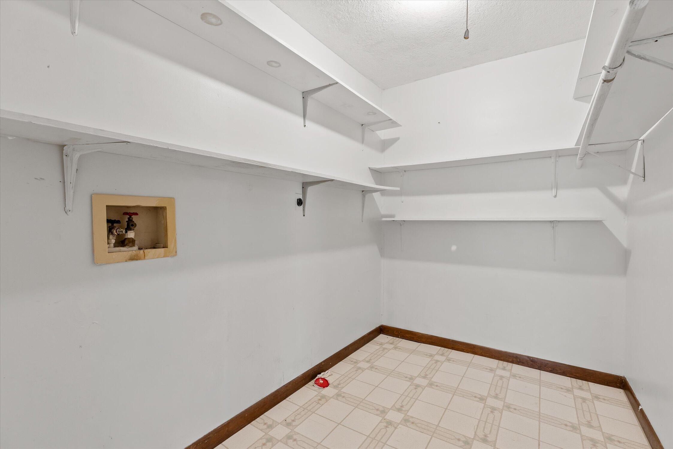 271 Anderson Road