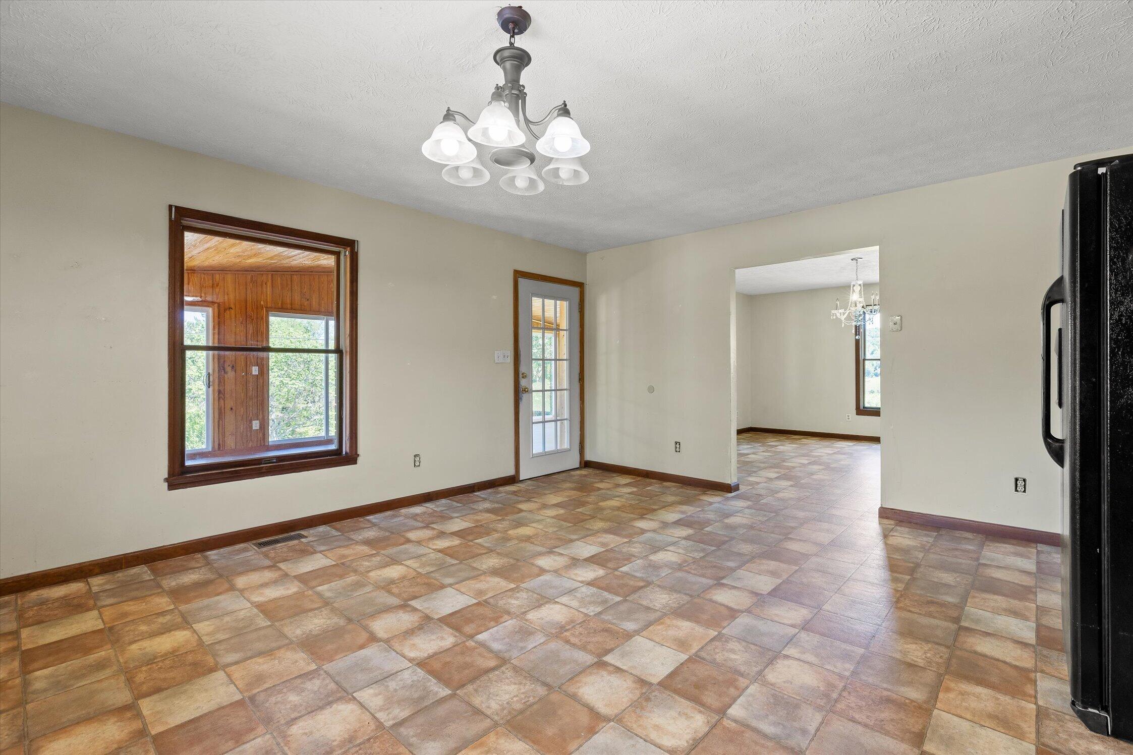 271 Anderson Road