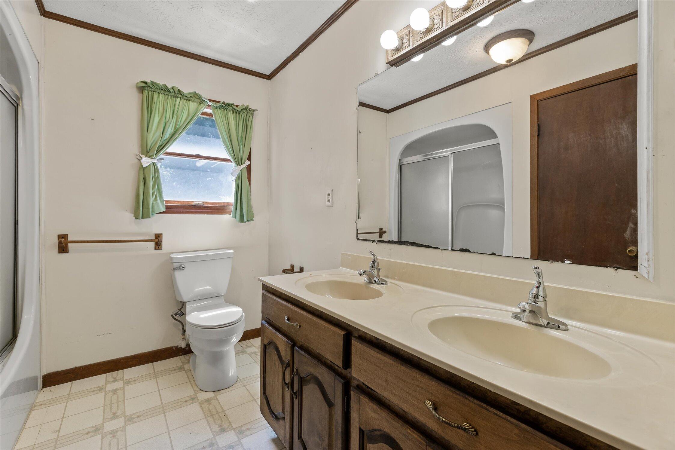 271 Anderson Road