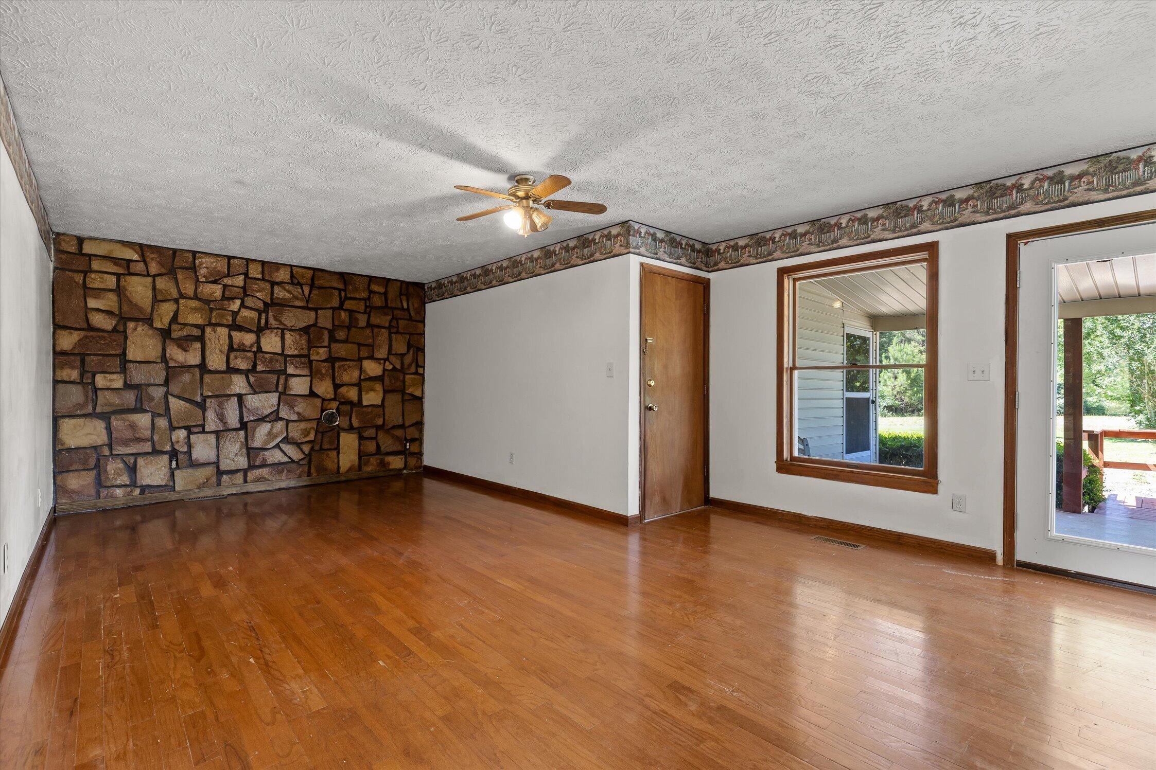 271 Anderson Road