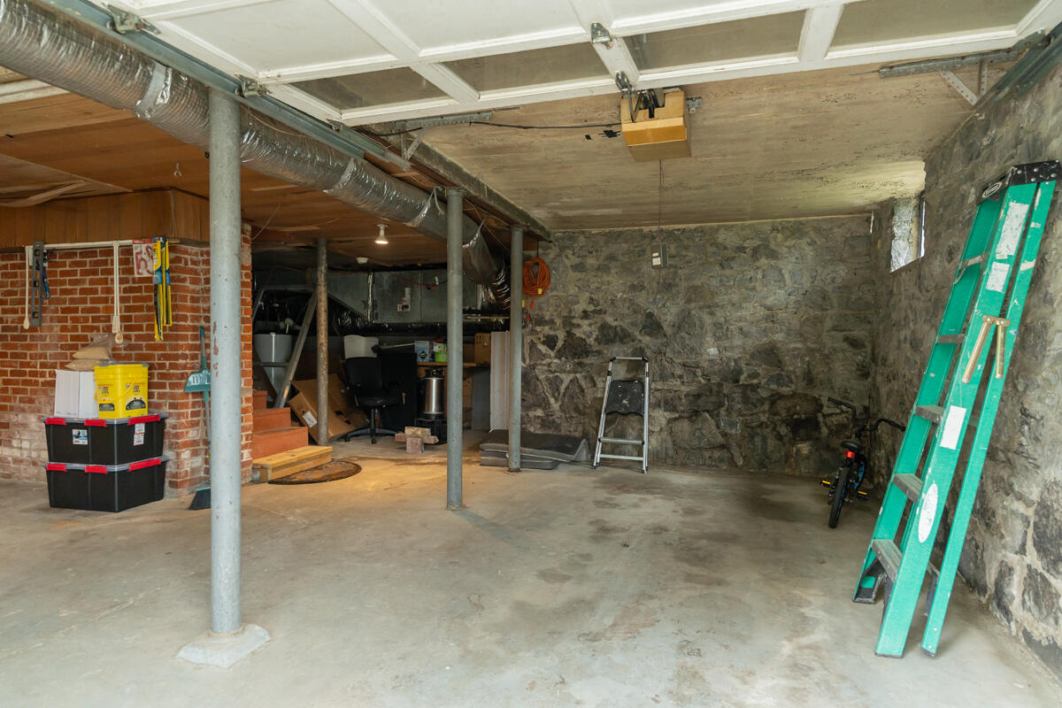 385 Paden Lane
