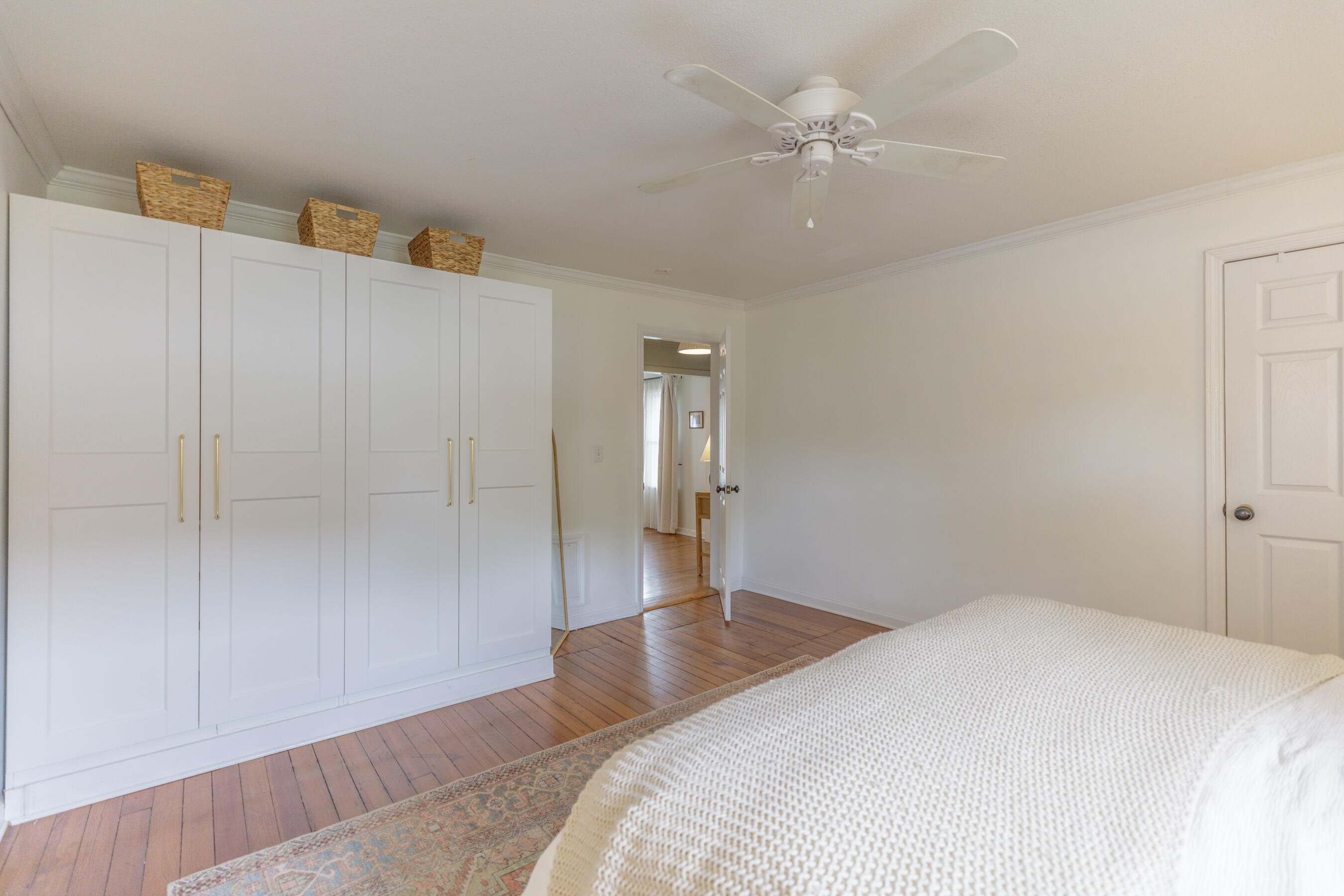 907 S Highland Park