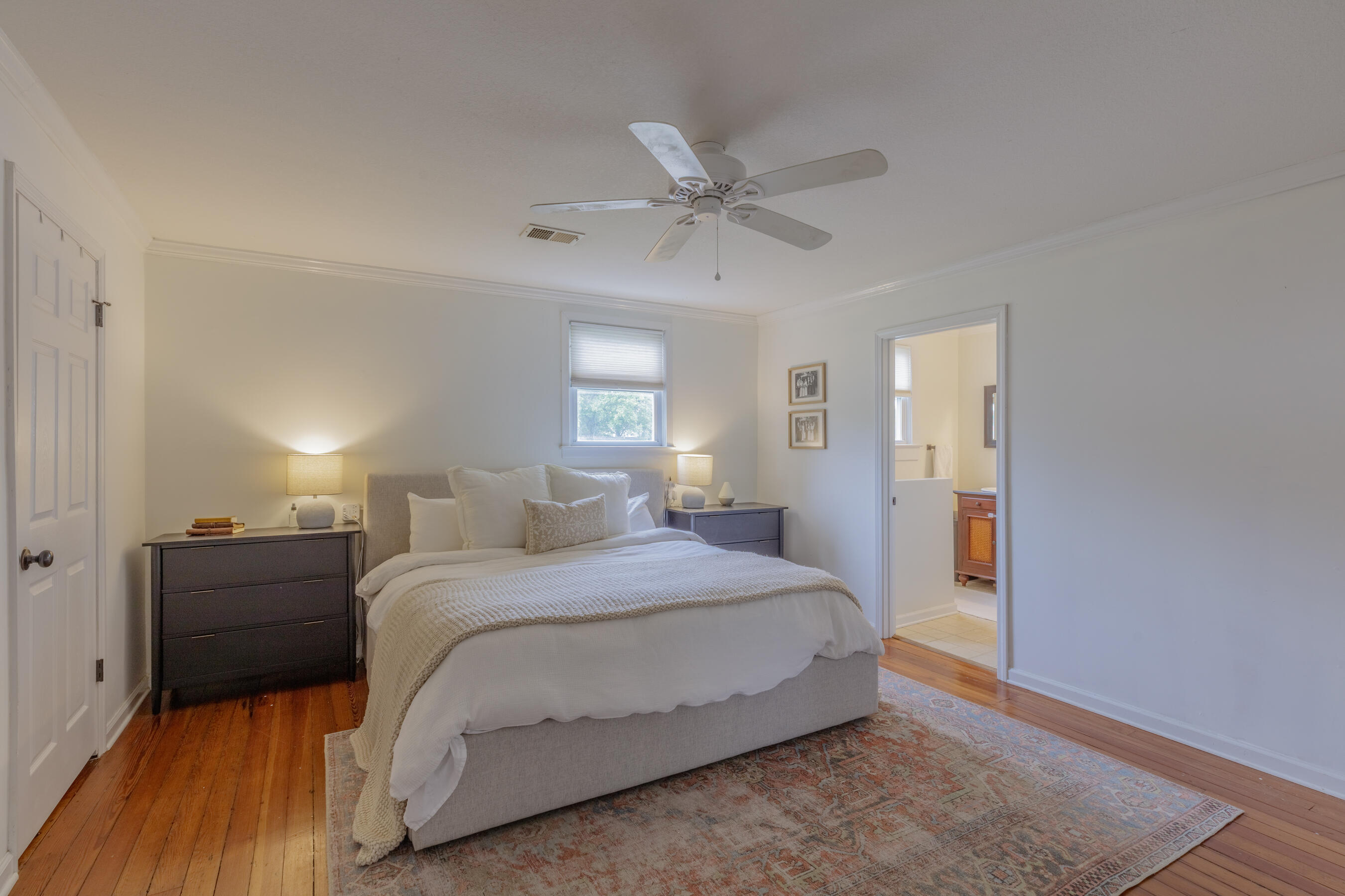 907 S Highland Park