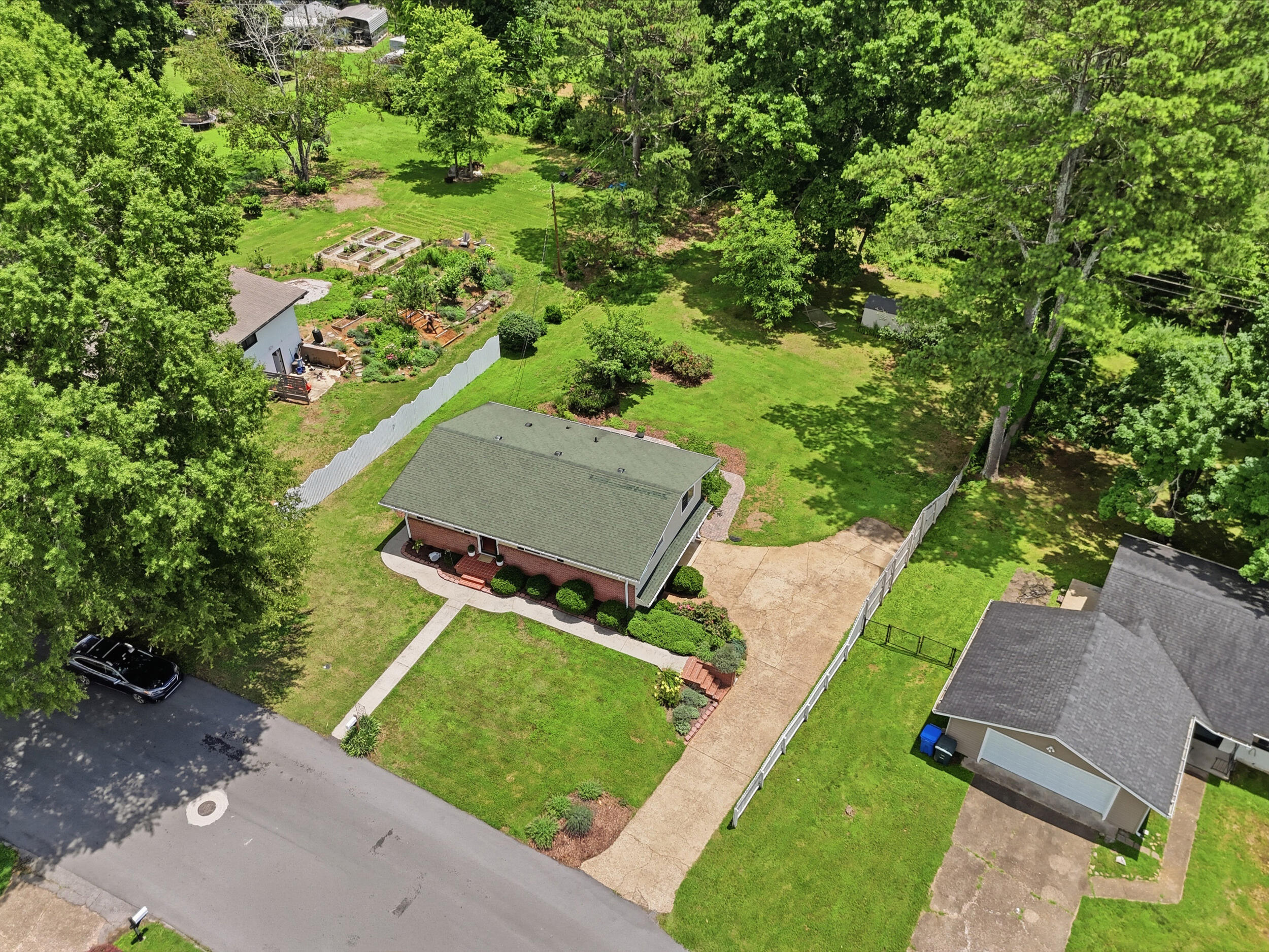 1264 Durham Drive