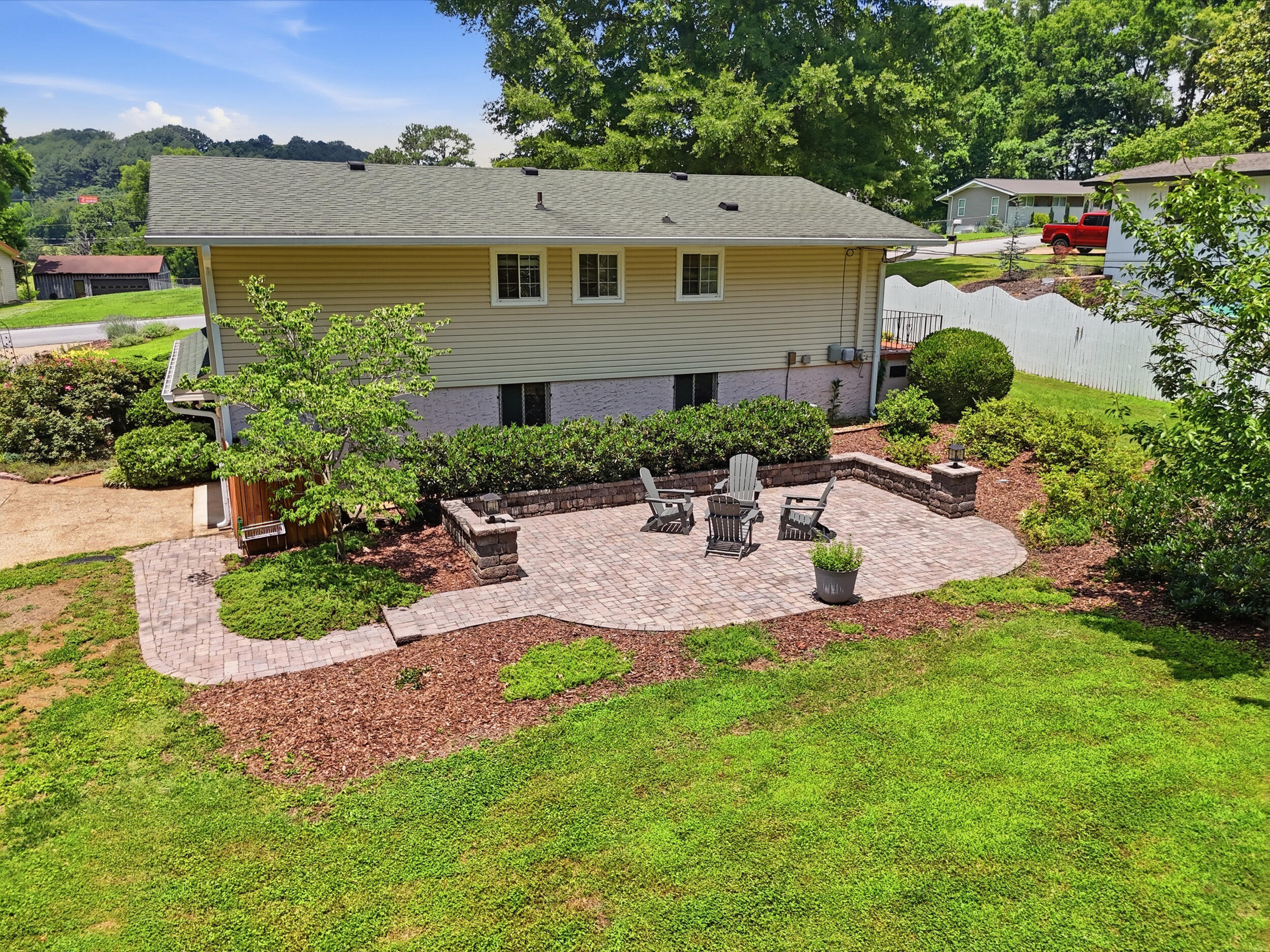 1264 Durham Drive