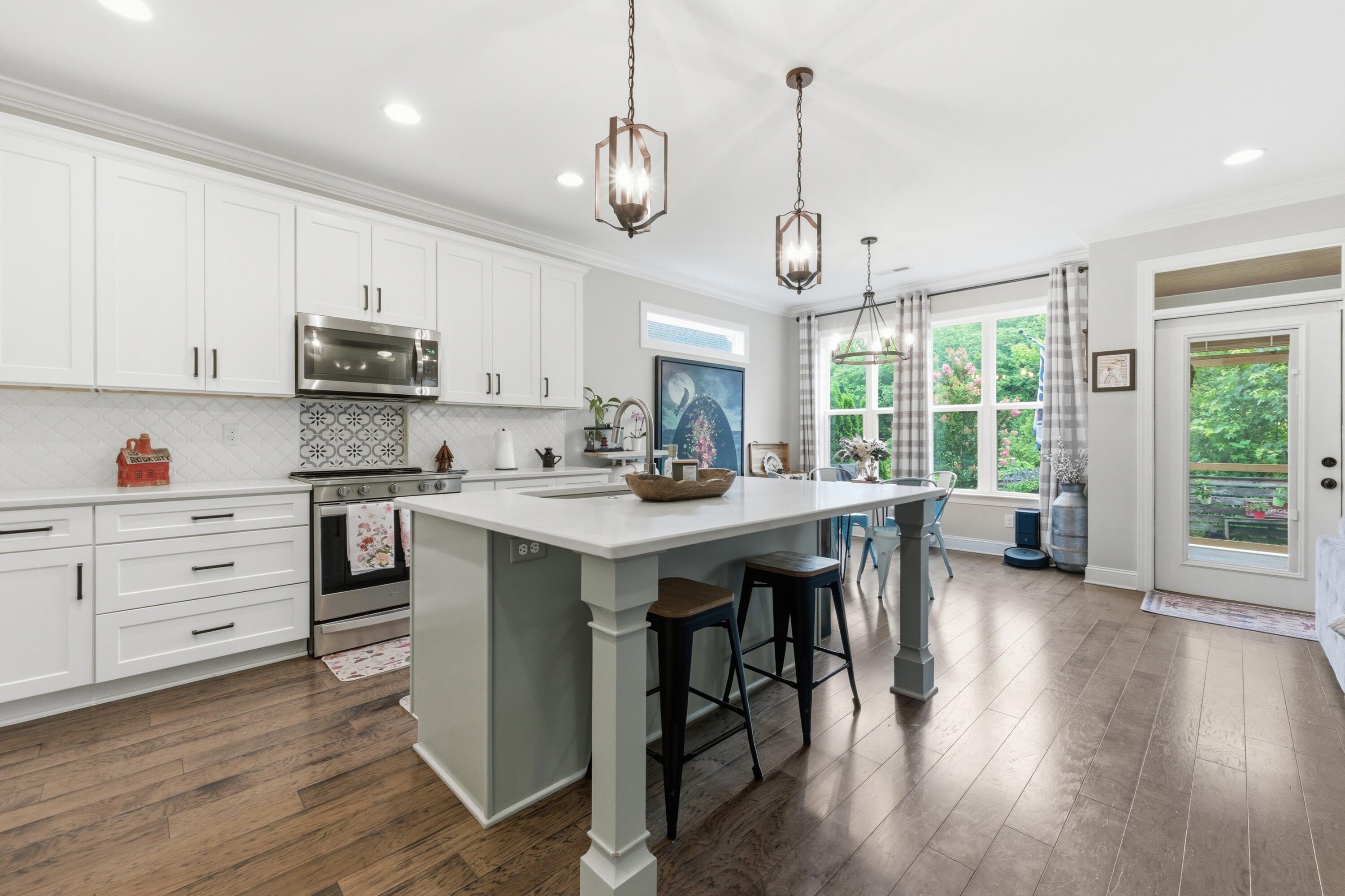 1770 Seven Pines Lane