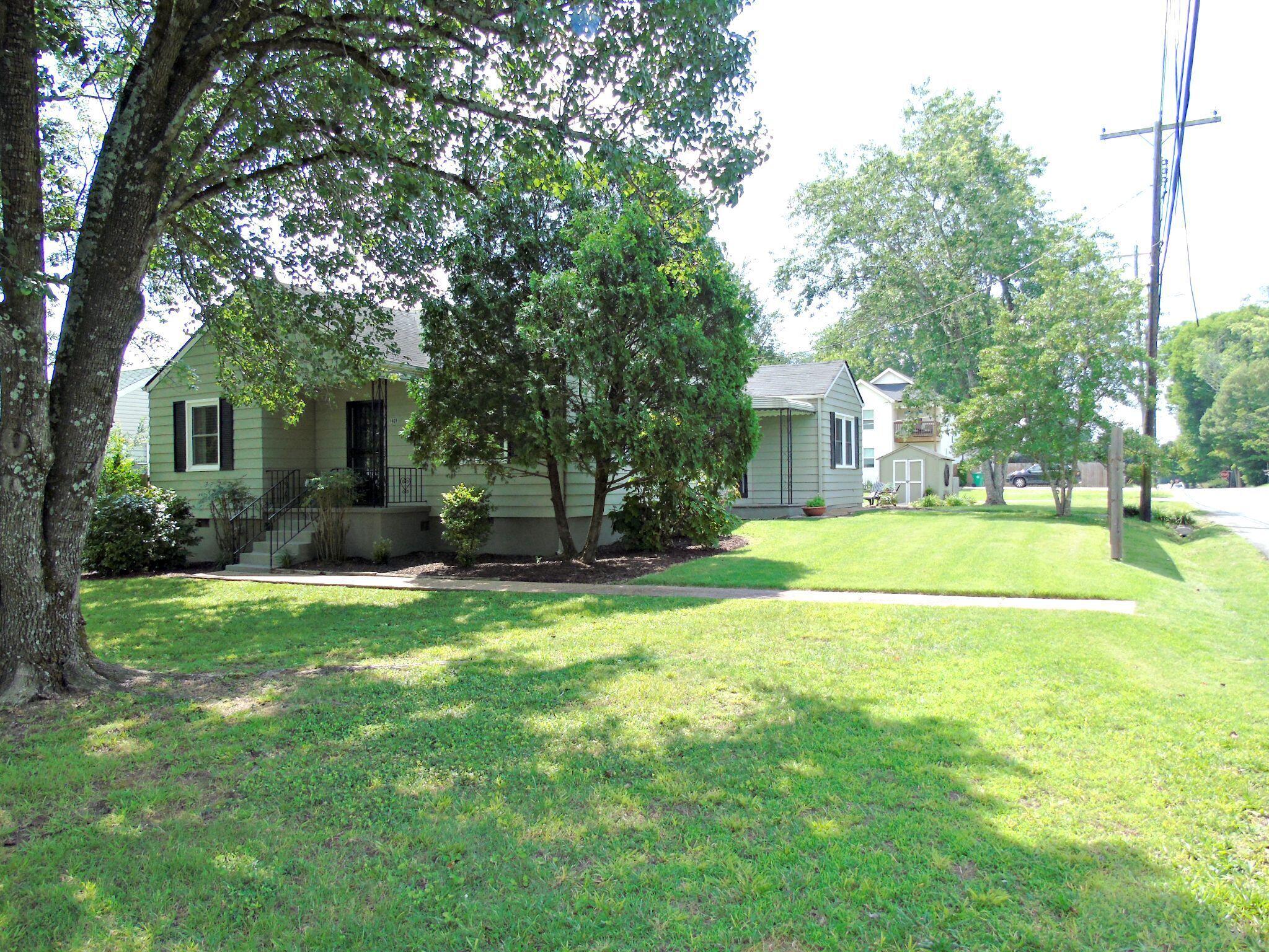 1601 Maxwell Road