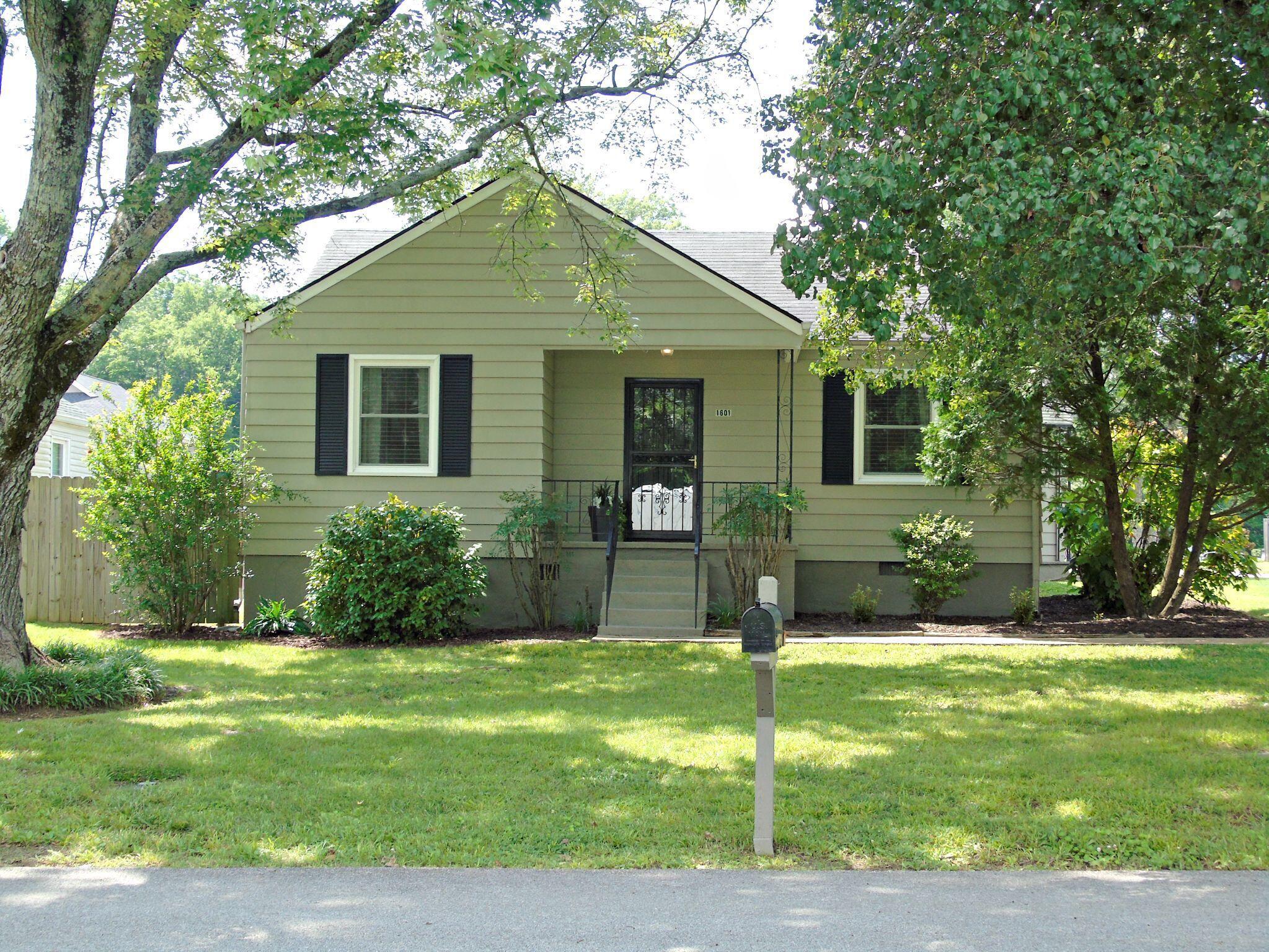 1601 Maxwell Road