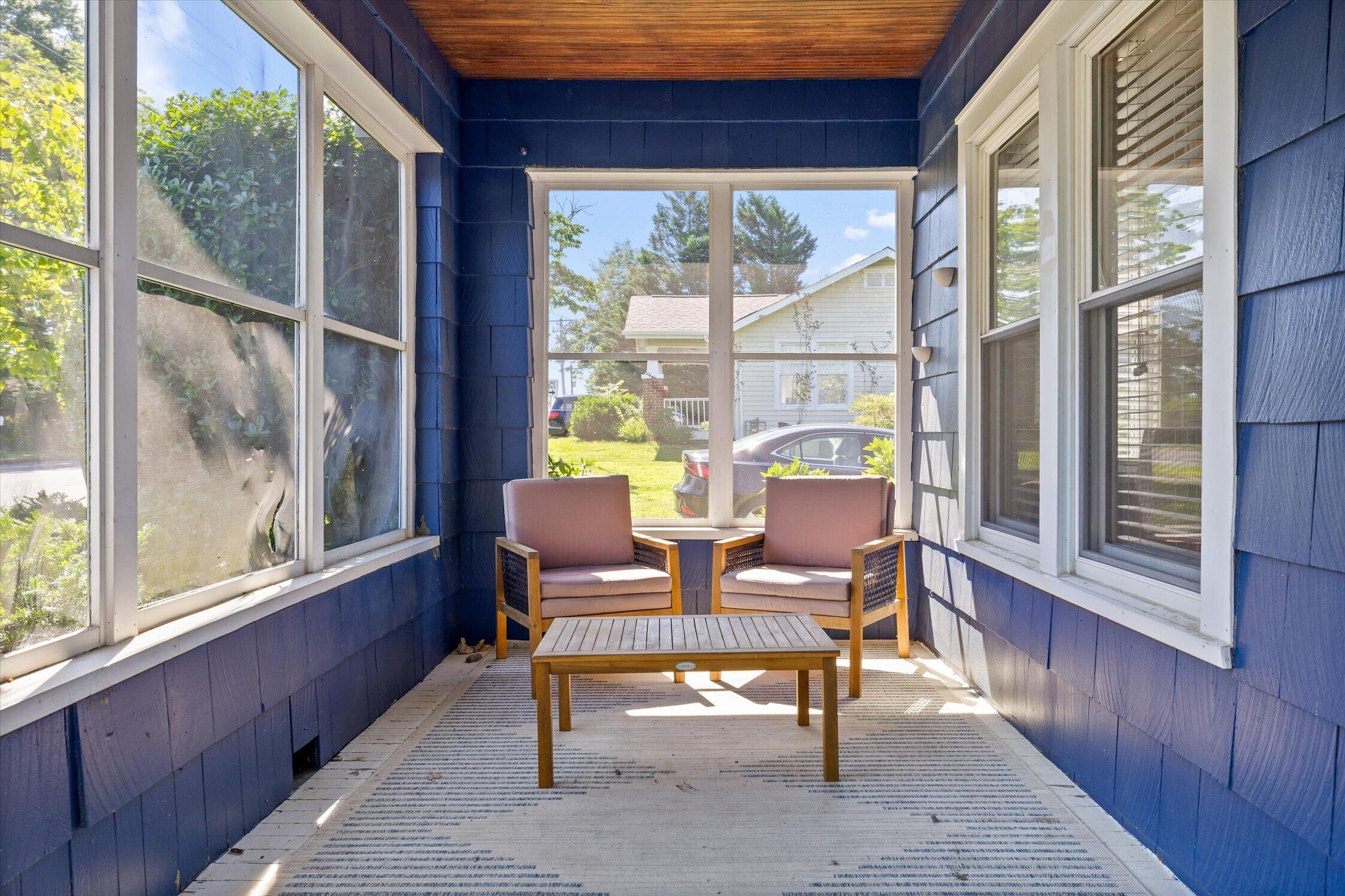 720 Mount Vernon Avenue