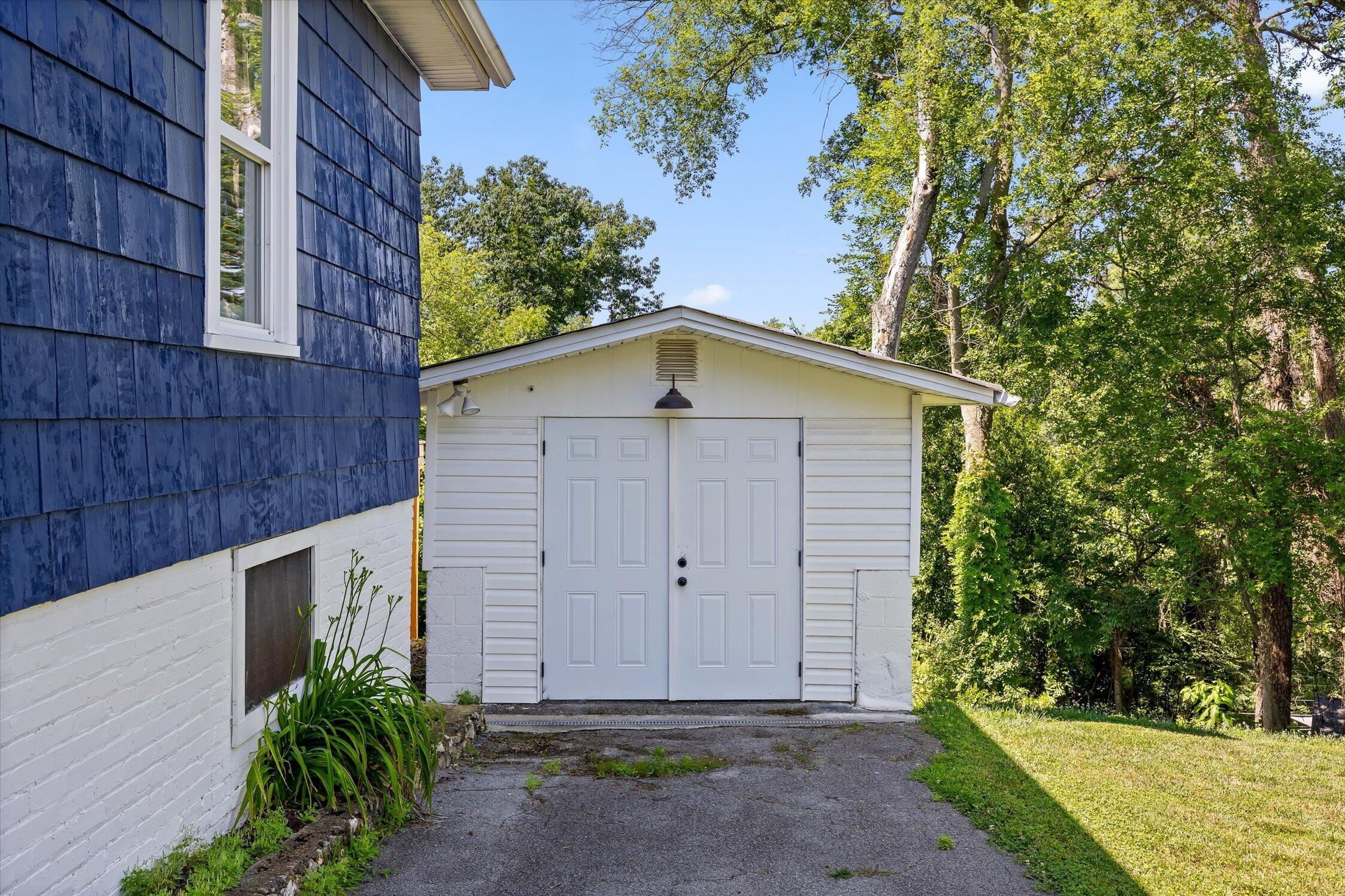 720 Mount Vernon Avenue