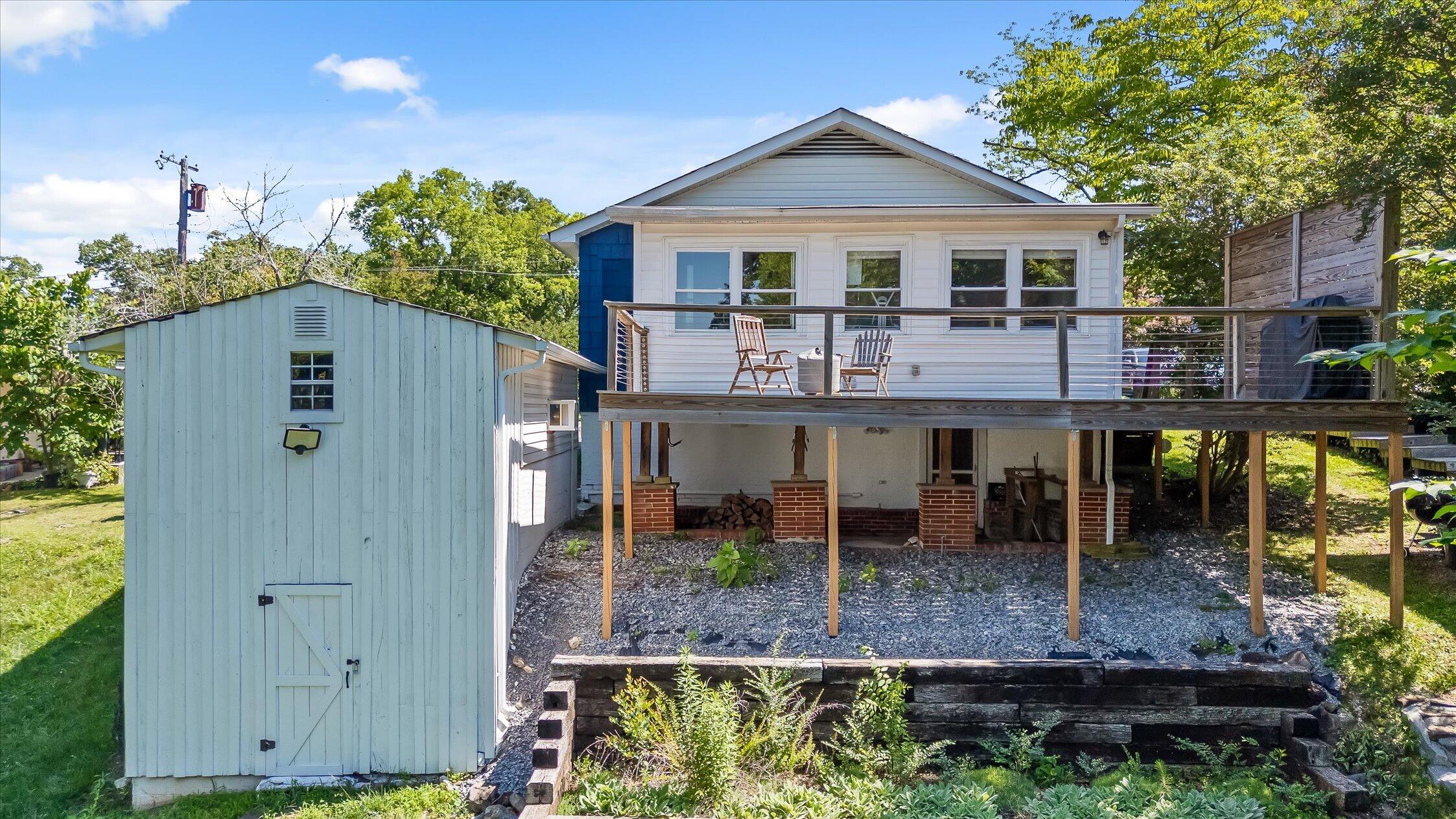720 Mount Vernon Avenue