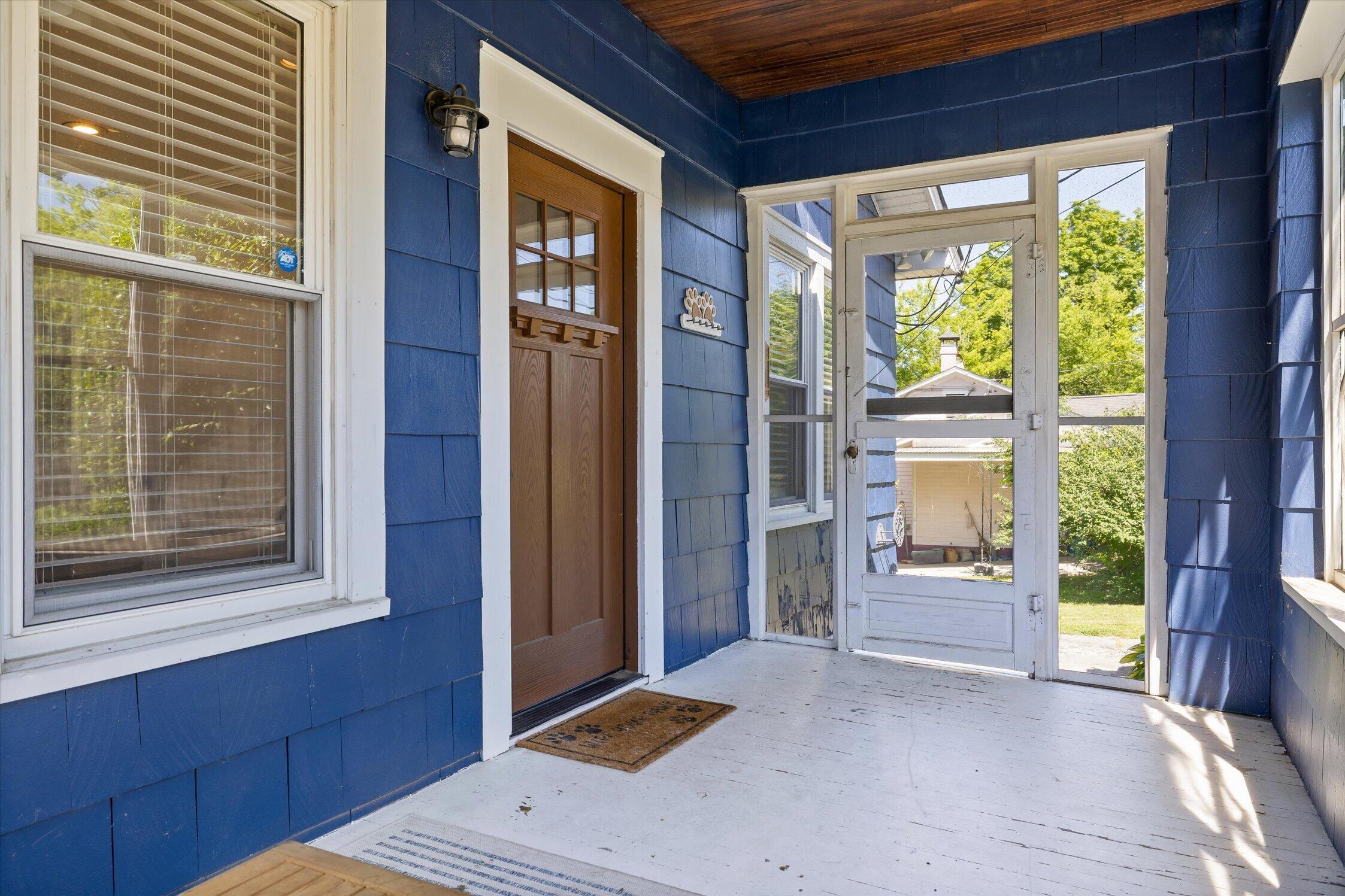 720 Mount Vernon Avenue