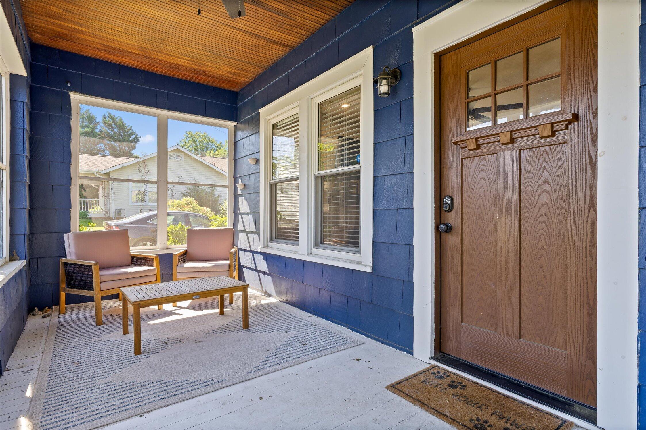 720 Mount Vernon Avenue