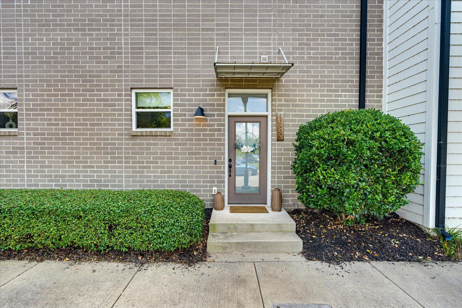 1589 Sinclair Avenue, 5