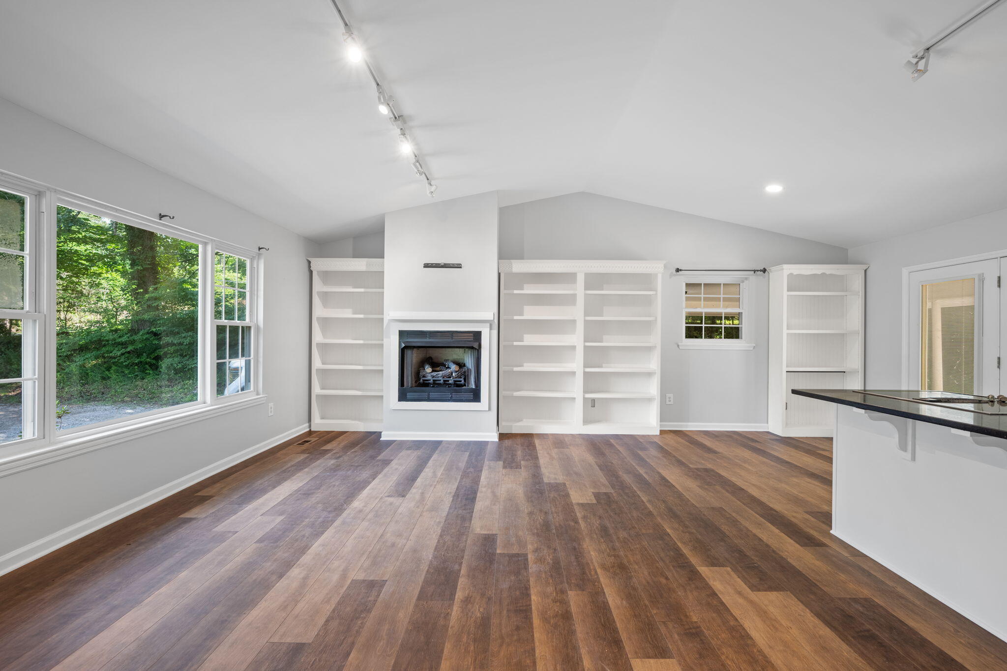 11025 Apison Pike