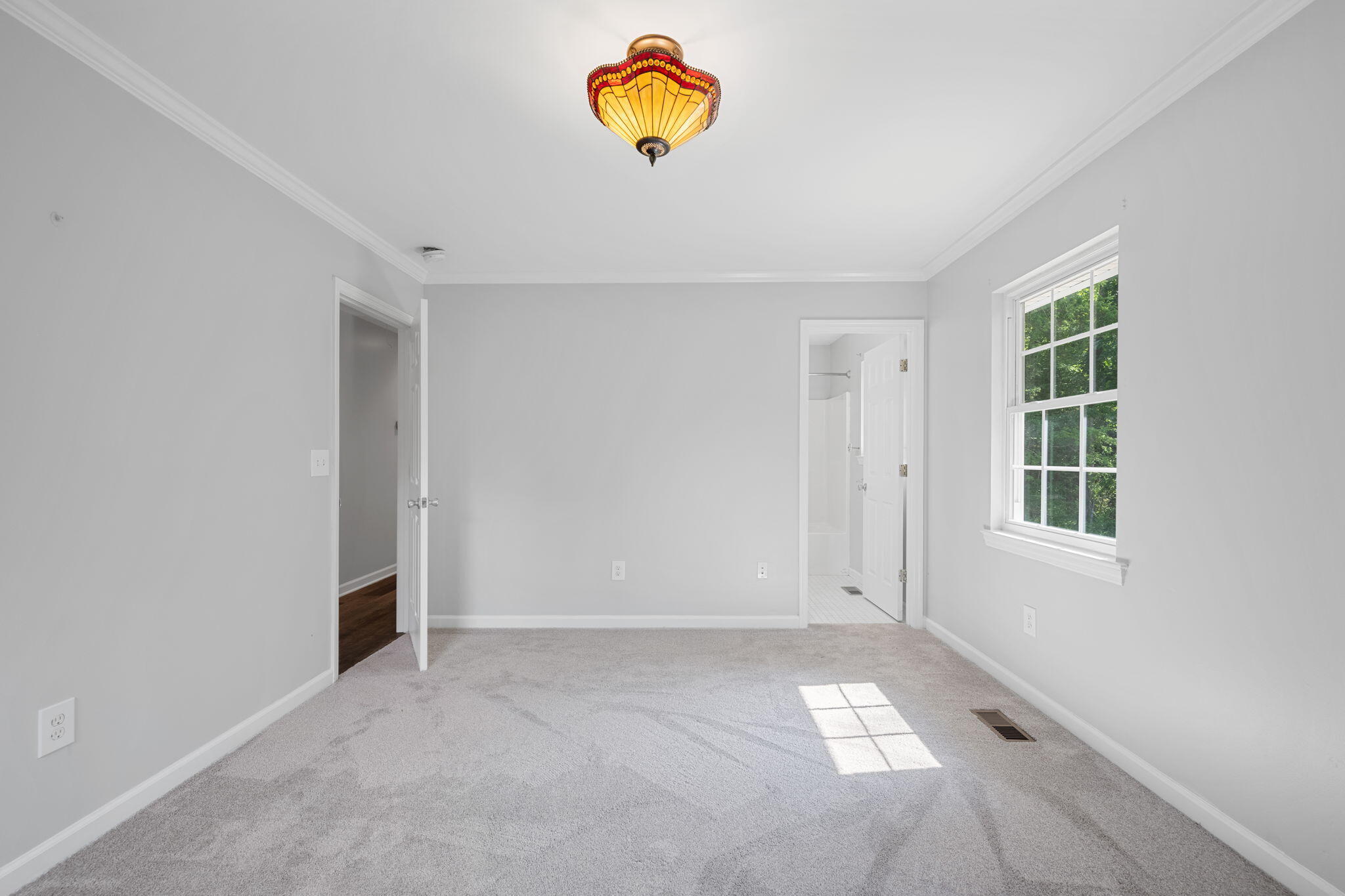 11025 Apison Pike