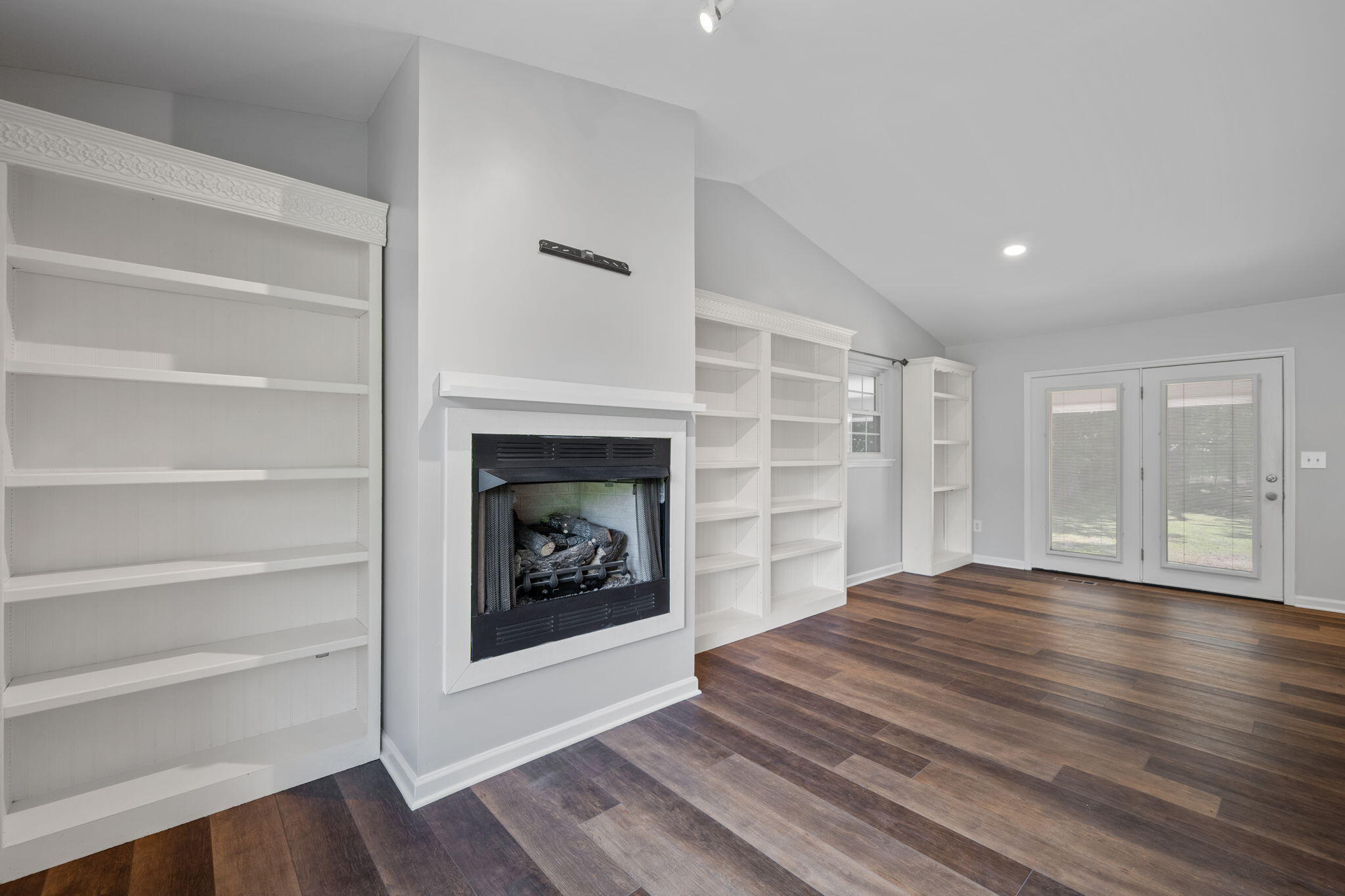 11025 Apison Pike