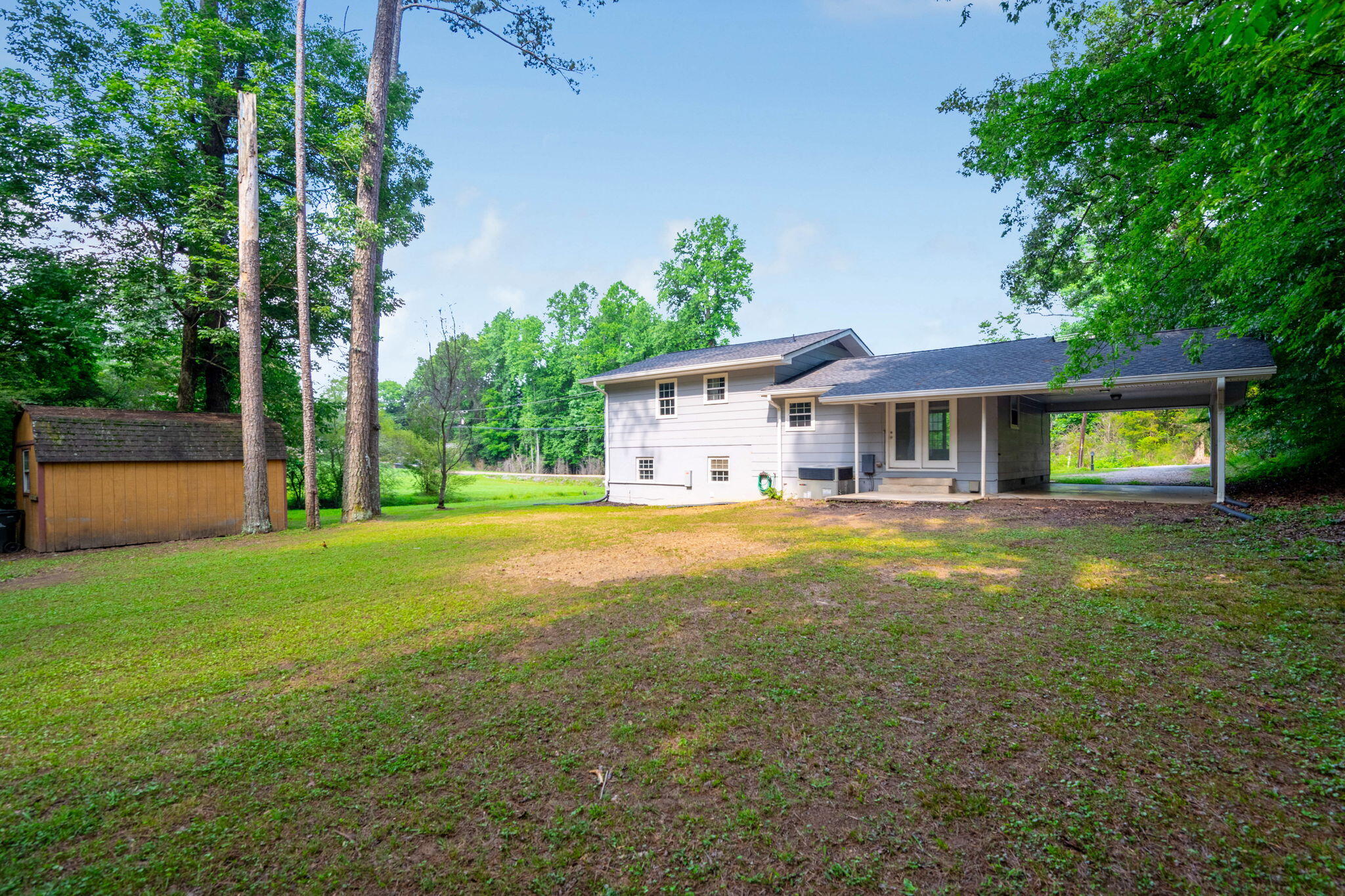 11025 Apison Pike